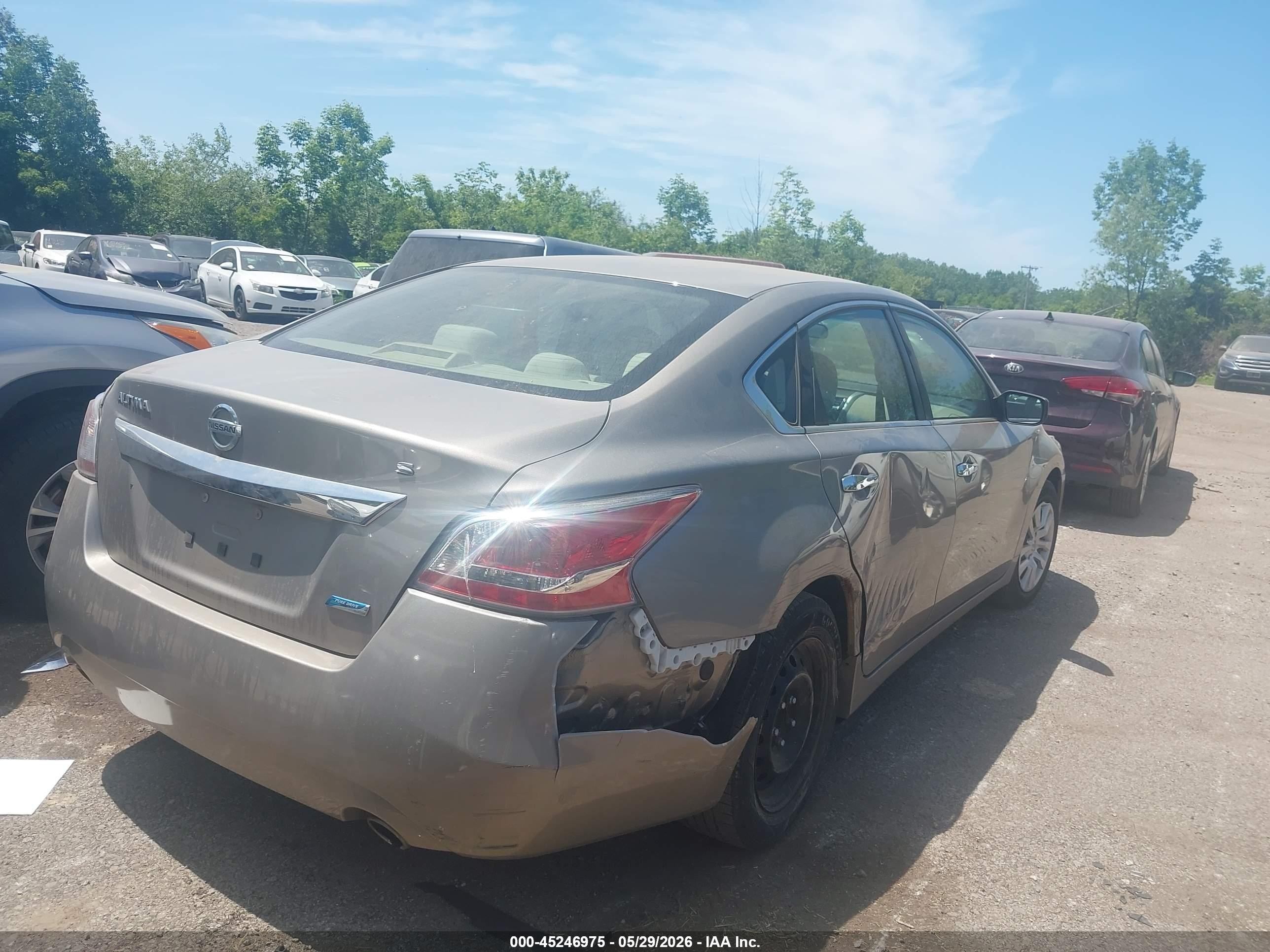 2014 Nissan Altima 2.5 S Золотой vin: 1N4AL3AP5EN356713