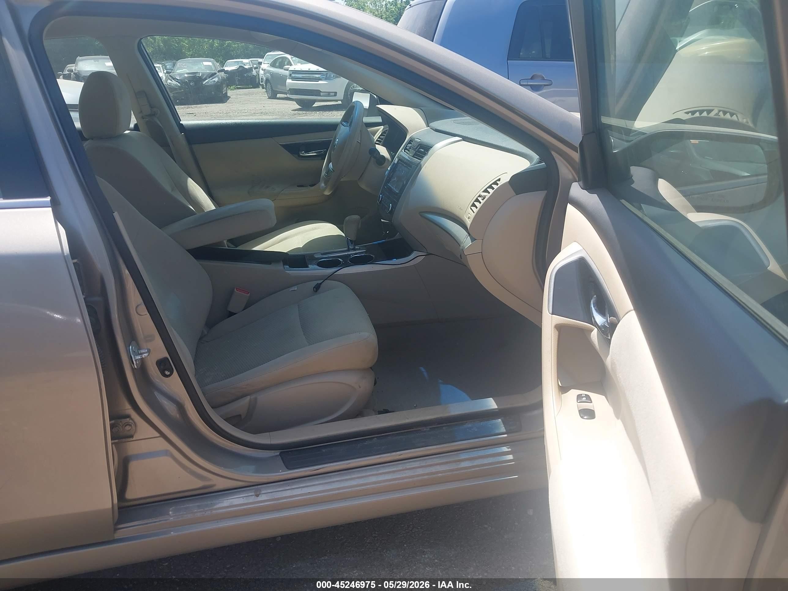2014 Nissan Altima 2.5 S Золотой vin: 1N4AL3AP5EN356713