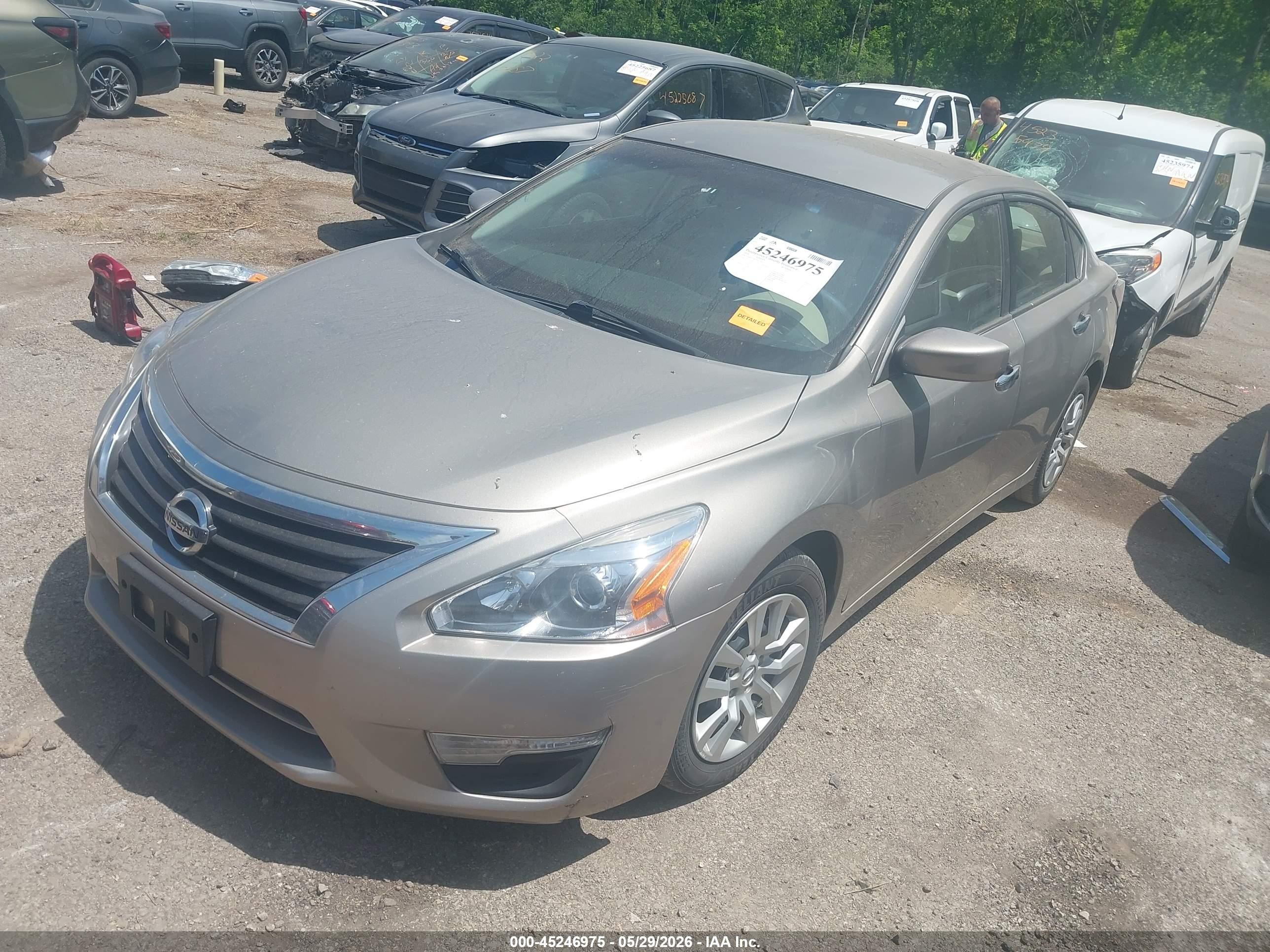 2014 Nissan Altima 2.5 S Золотой vin: 1N4AL3AP5EN356713