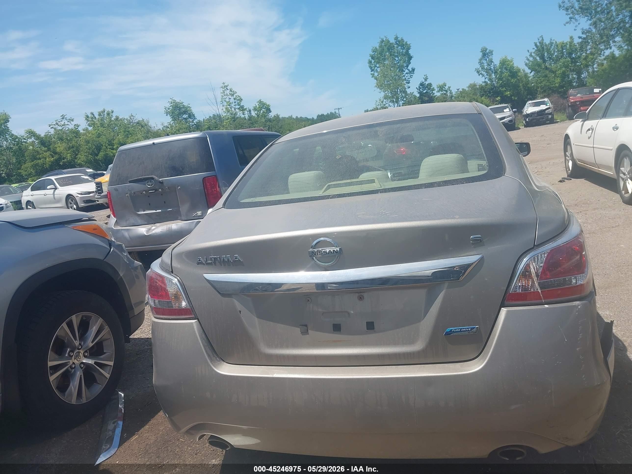 2014 Nissan Altima 2.5 S Золотой vin: 1N4AL3AP5EN356713