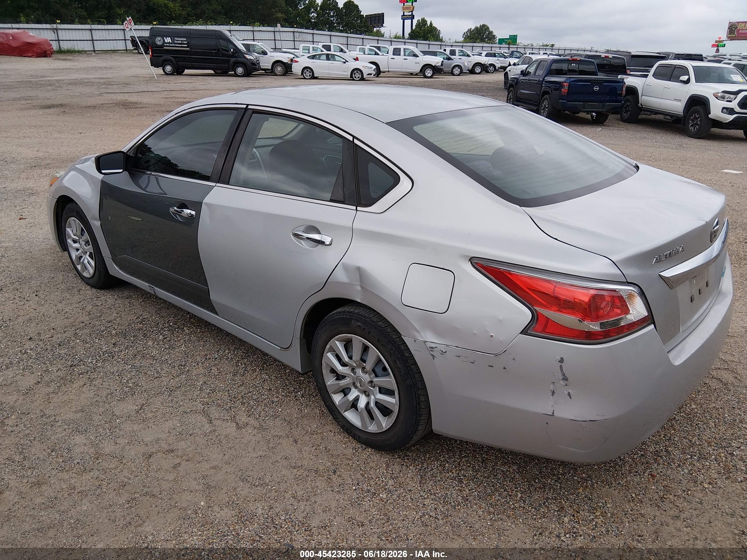 2014 Nissan Altima 2.5/2.5 S/2.5 Sl/2.5 Sv Silver vin: 1N4AL3AP5EN364522