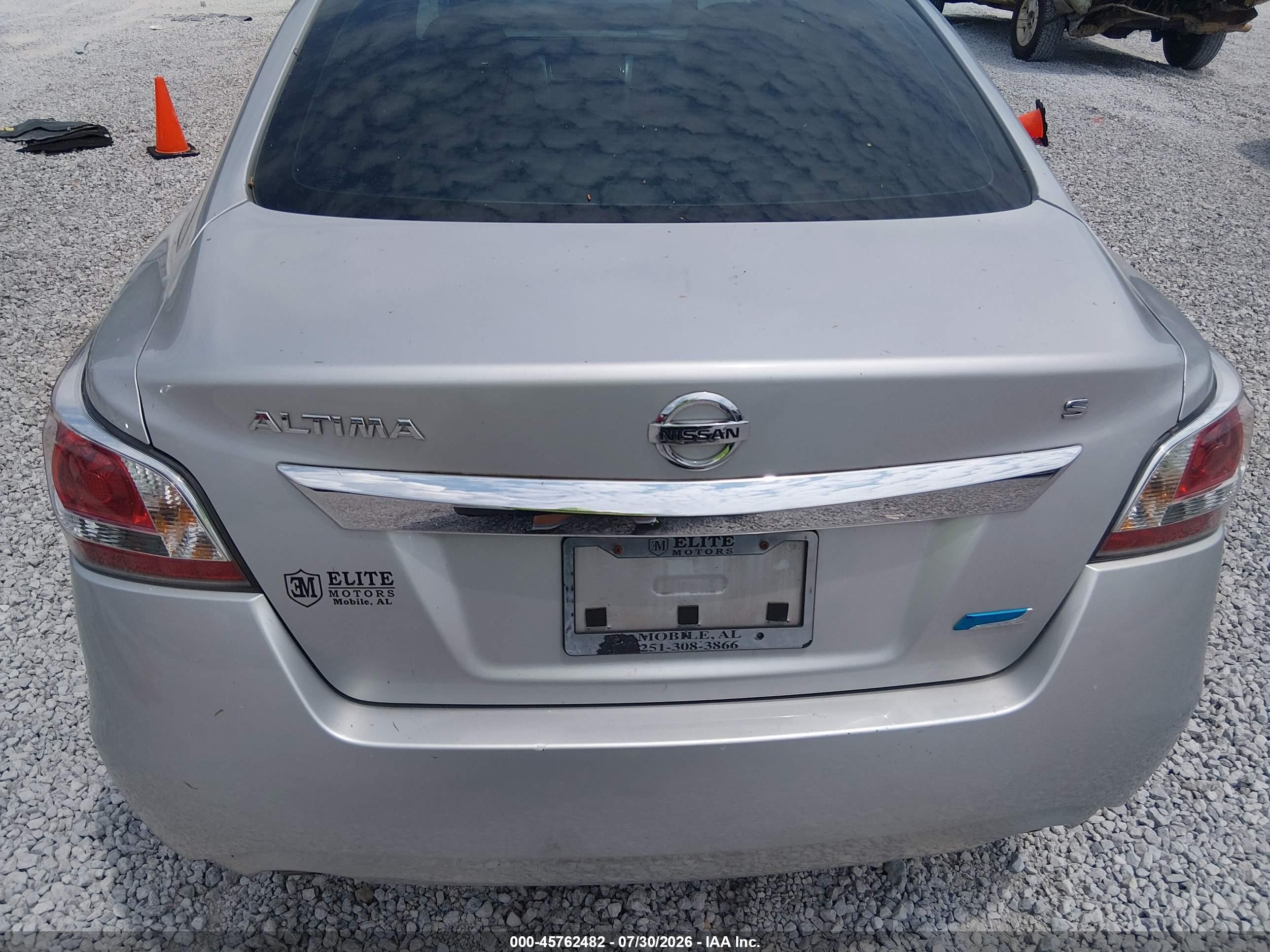 2014 Nissan Altima 2.5 S Silver vin: 1N4AL3AP5EN364553