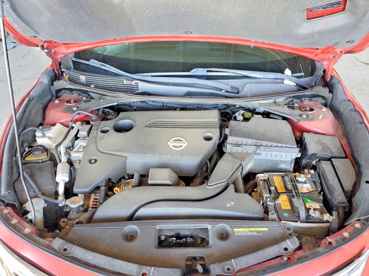 2014 Nissan Altima 2.5 S Красный vin: 1N4AL3AP5EN370269