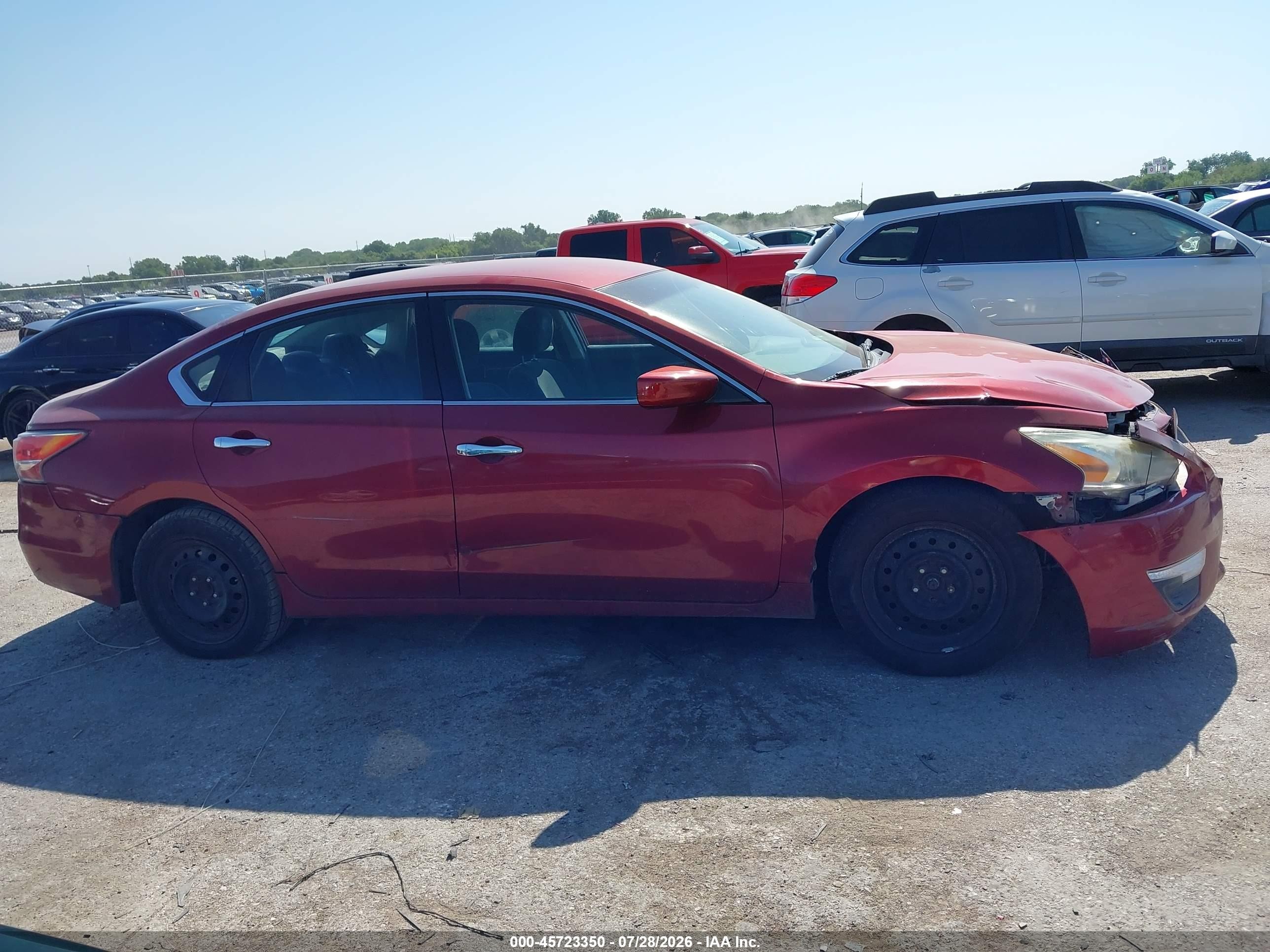 2014 Nissan Altima 2.5/2.5 S/2.5 Sl/2.5 Sv Red vin: 1N4AL3AP5EN379103