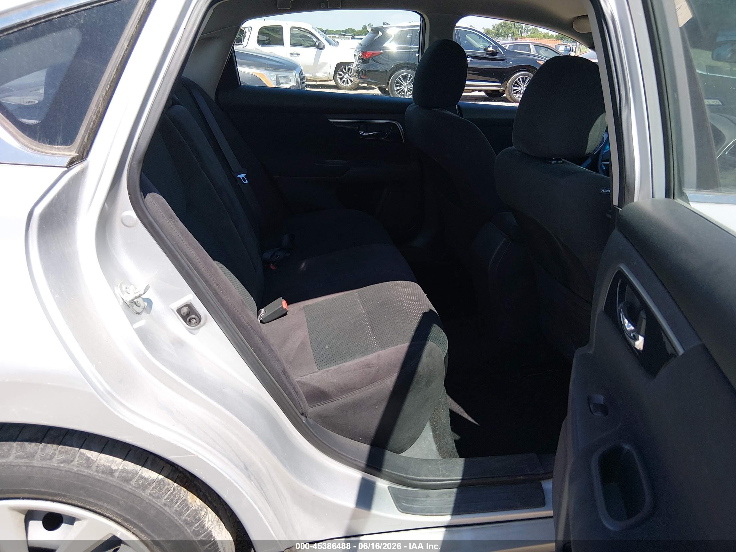 2014 Nissan Altima 2.5/2.5 S/2.5 Sl/2.5 Sv Silver vin: 1N4AL3AP5EN380302