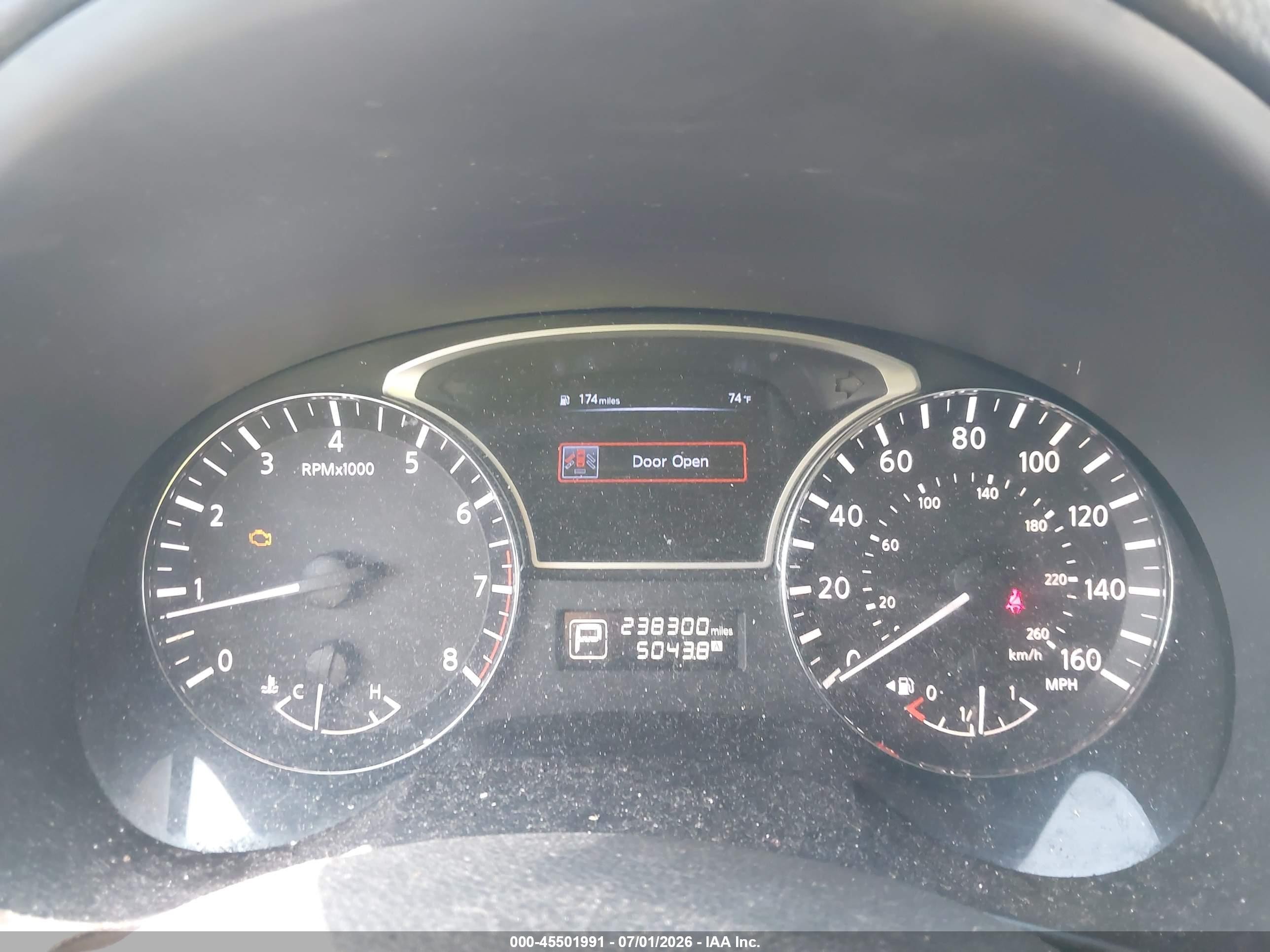 2014 Nissan Altima 2.5/2.5 S/2.5 Sl/2.5 Sv Red vin: 1N4AL3AP5EN384091