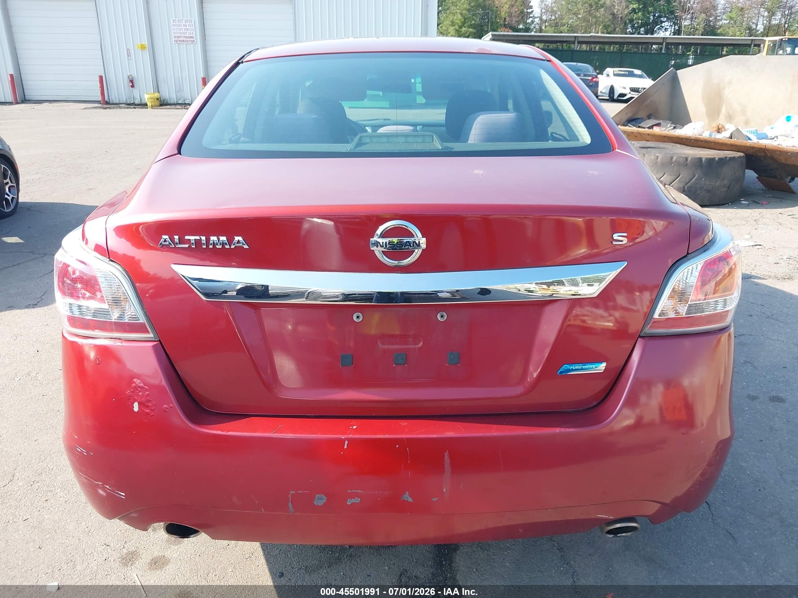 2014 Nissan Altima 2.5/2.5 S/2.5 Sl/2.5 Sv Red vin: 1N4AL3AP5EN384091