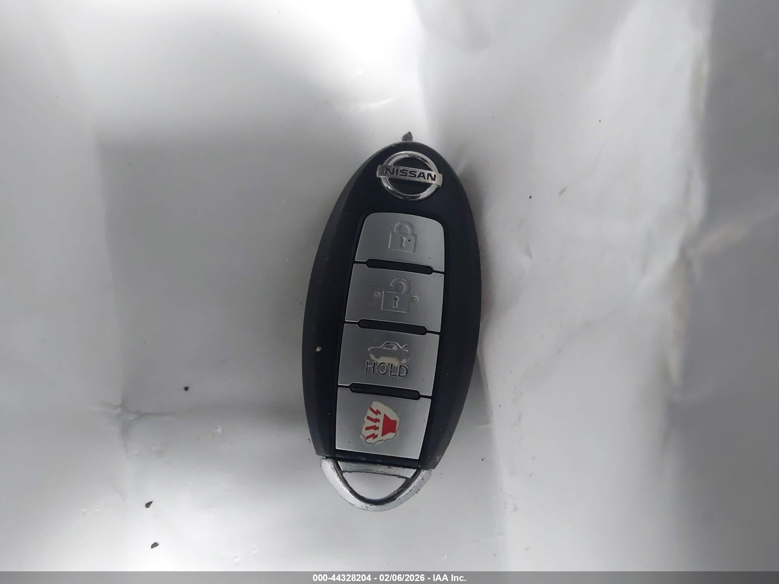 2014 Nissan Altima 2.5 S Silver vin: 1N4AL3AP5EN387881