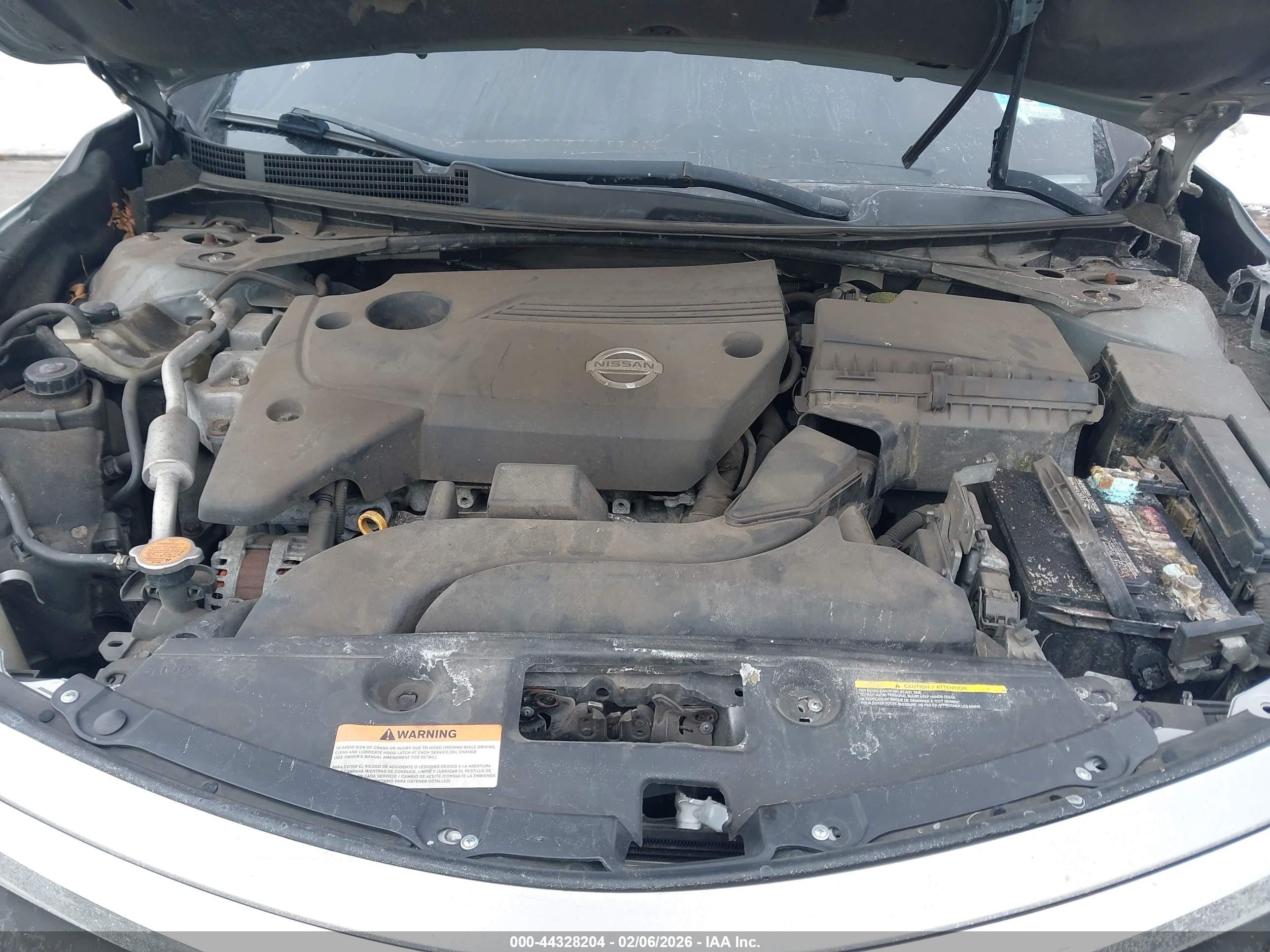 2014 Nissan Altima 2.5 S Silver vin: 1N4AL3AP5EN387881