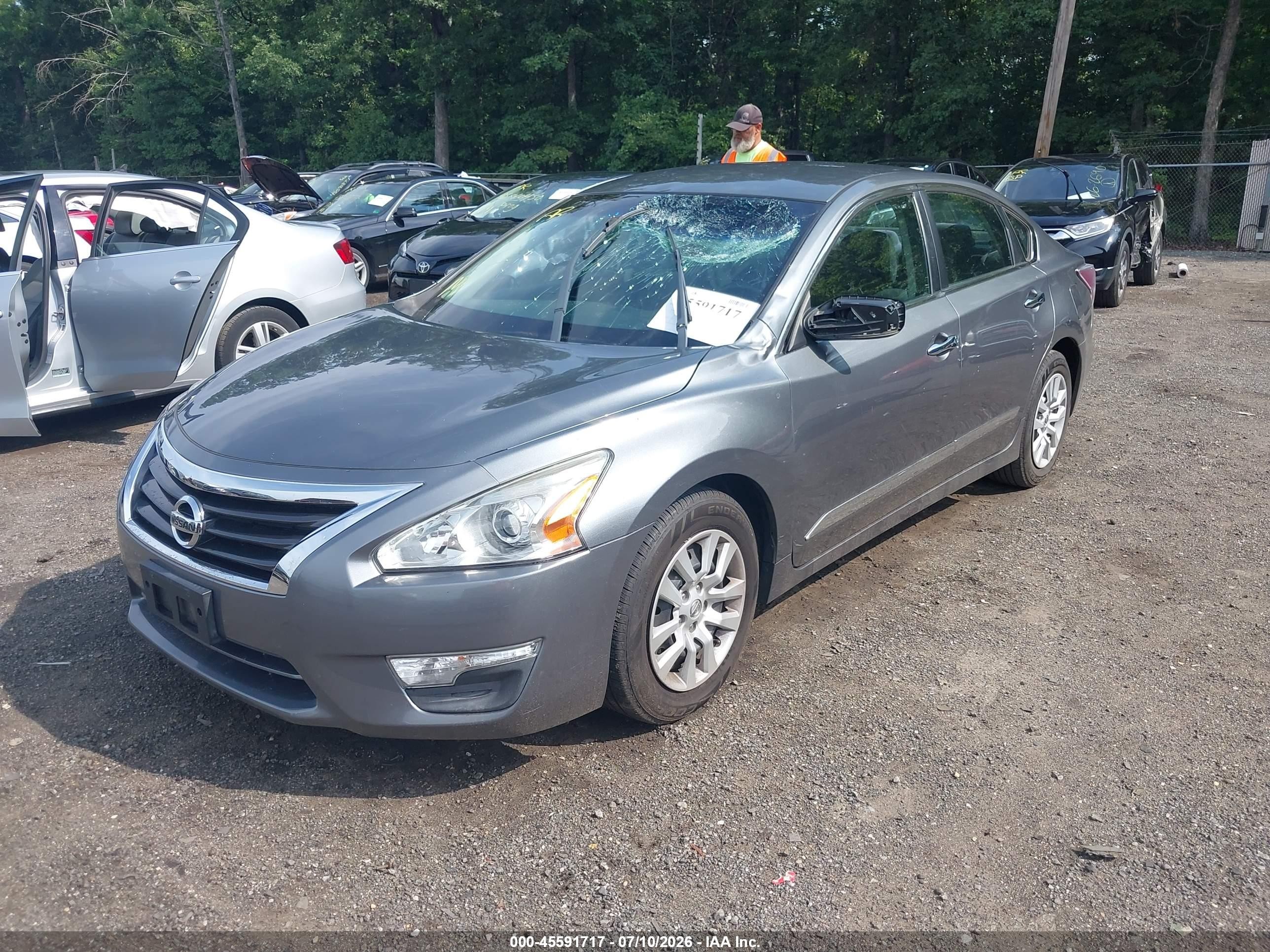 2014 Nissan Altima 2.5 S Серый vin: 1N4AL3AP5EN390442