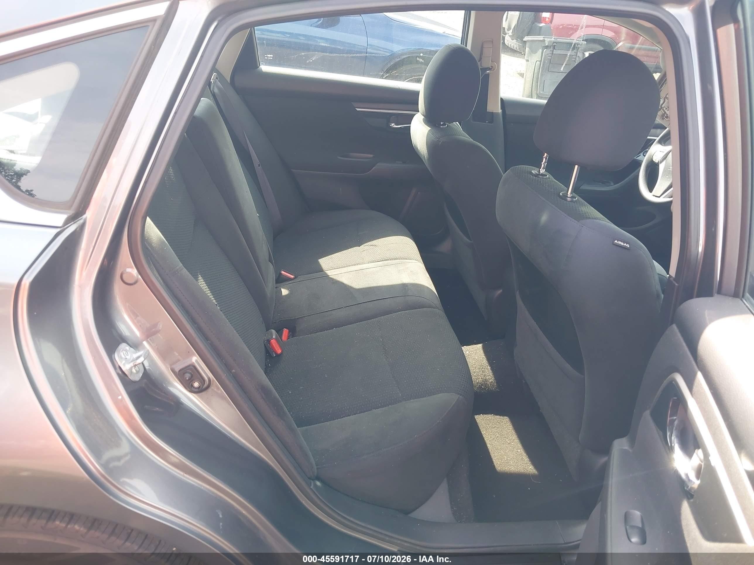 2014 Nissan Altima 2.5 S Серый vin: 1N4AL3AP5EN390442