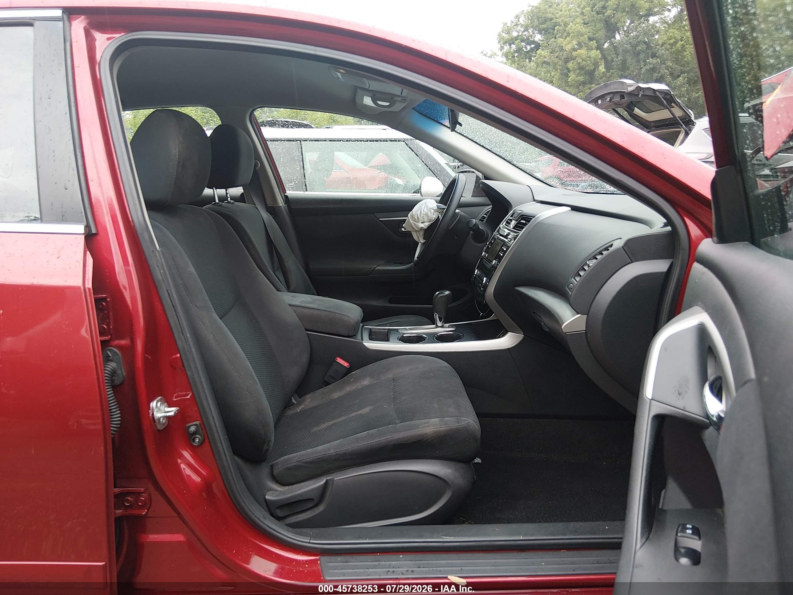 2015 Nissan Altima 2.5 S Red vin: 1N4AL3AP5FC112265
