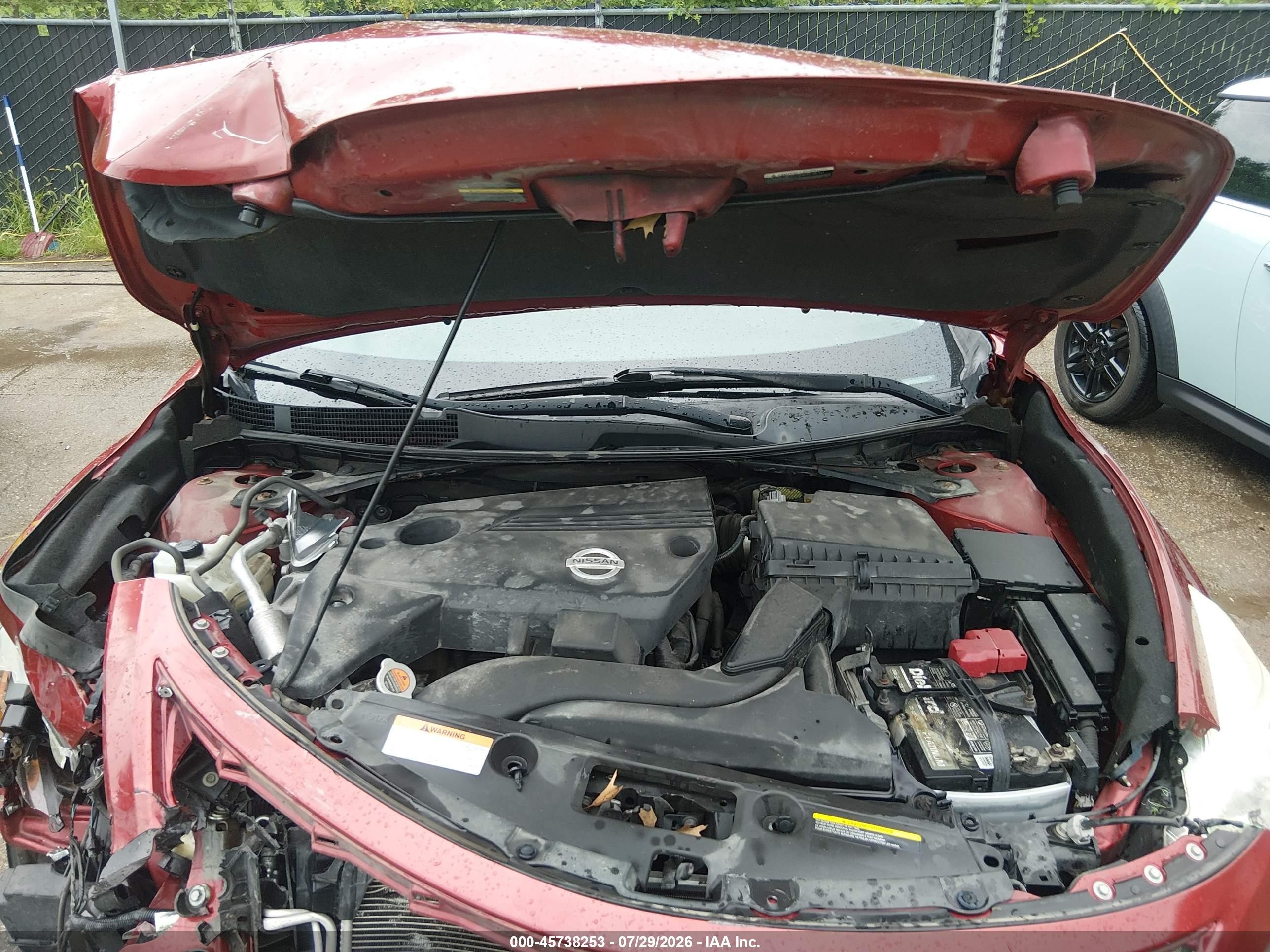 2015 Nissan Altima 2.5 S Red vin: 1N4AL3AP5FC112265