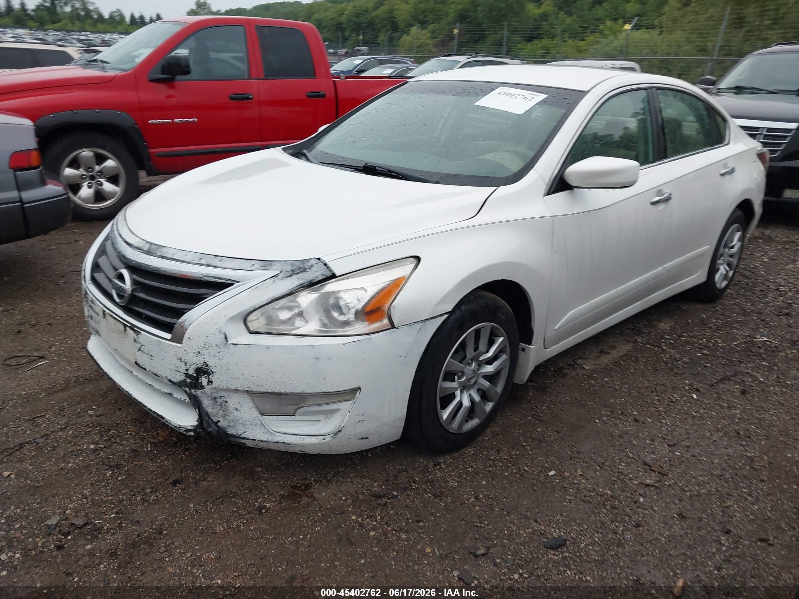 2015 Nissan Altima 2.5 S White vin: 1N4AL3AP5FC115456