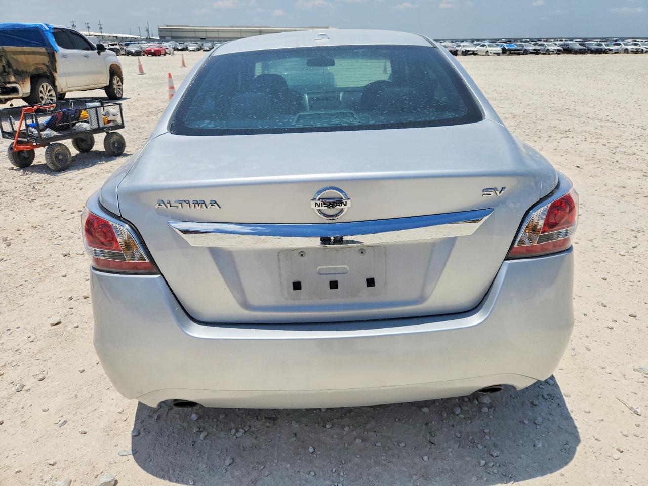 2015 Nissan Altima 2.5 Sv Silver vin: 1N4AL3AP5FC116560