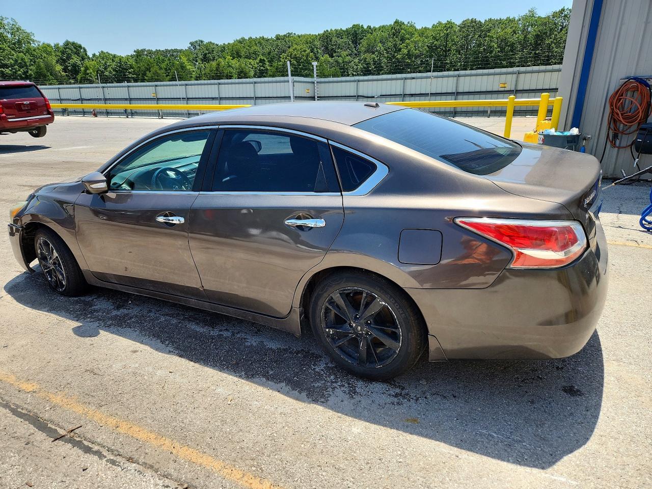 2015 Nissan Altima 2.5 Sv Brown vin: 1N4AL3AP5FC116753