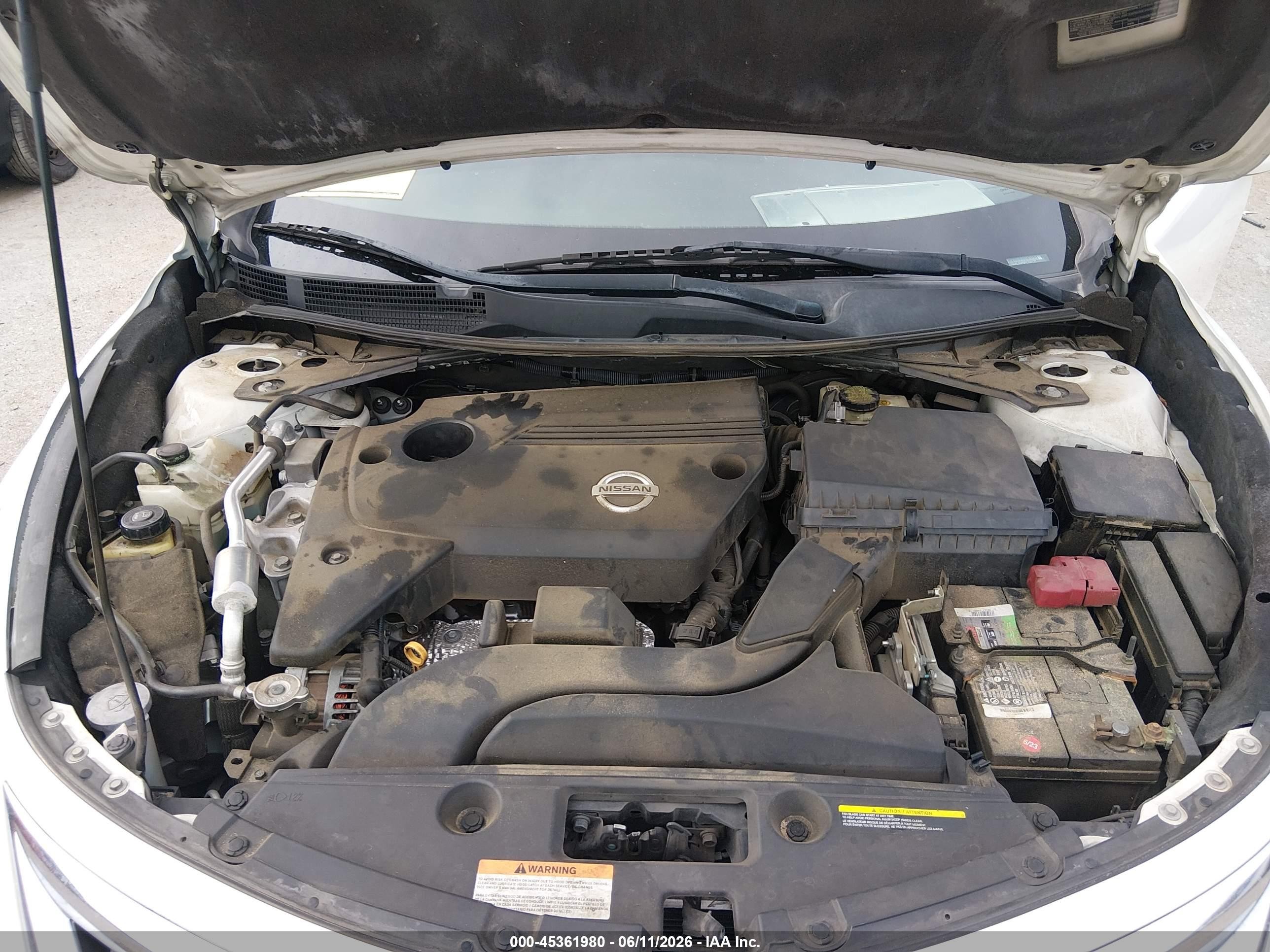 2015 Nissan Altima 2.5 S White vin: 1N4AL3AP5FC131172