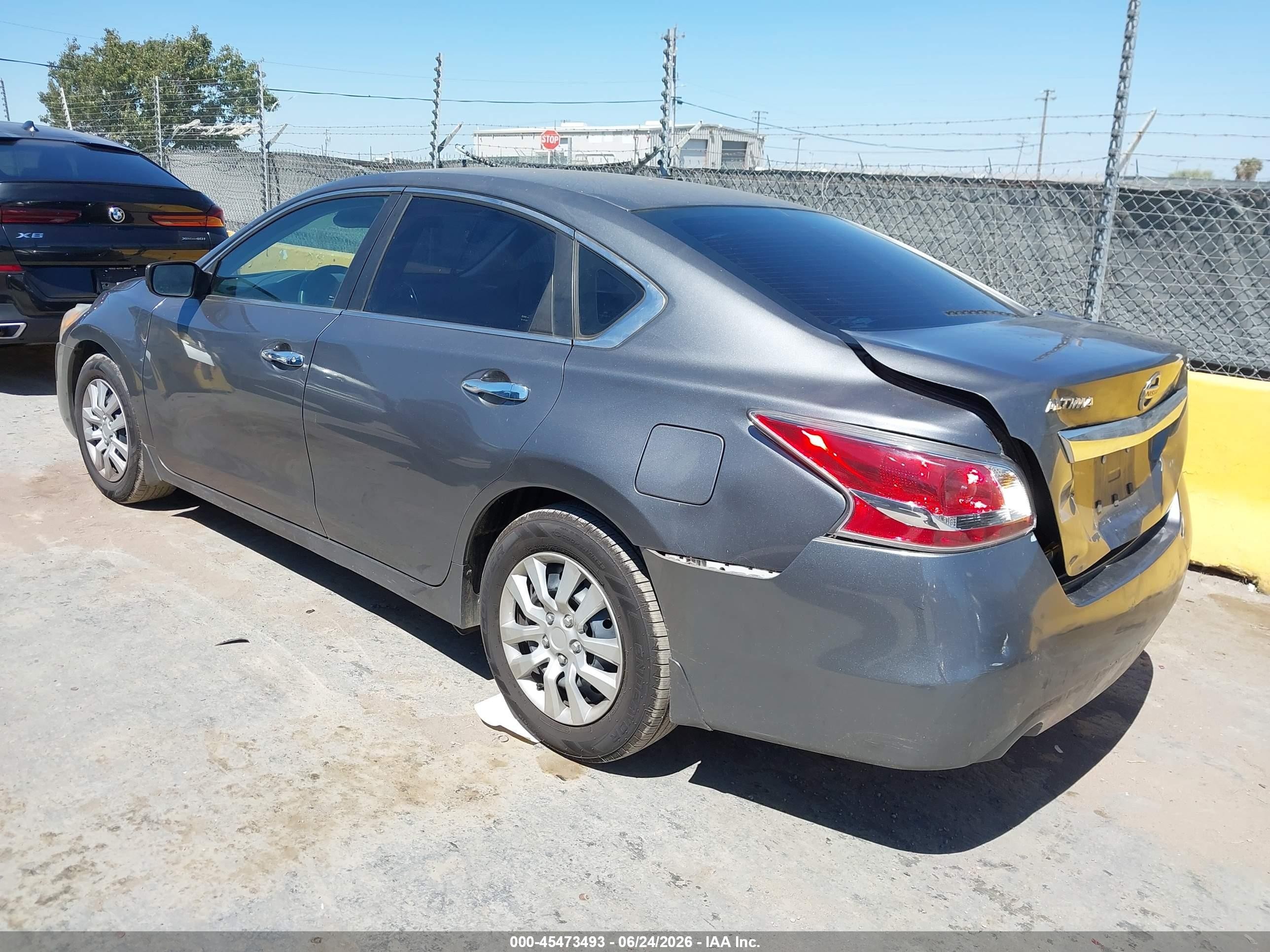2015 Nissan Altima 2.5 S Gray vin: 1N4AL3AP5FC132466