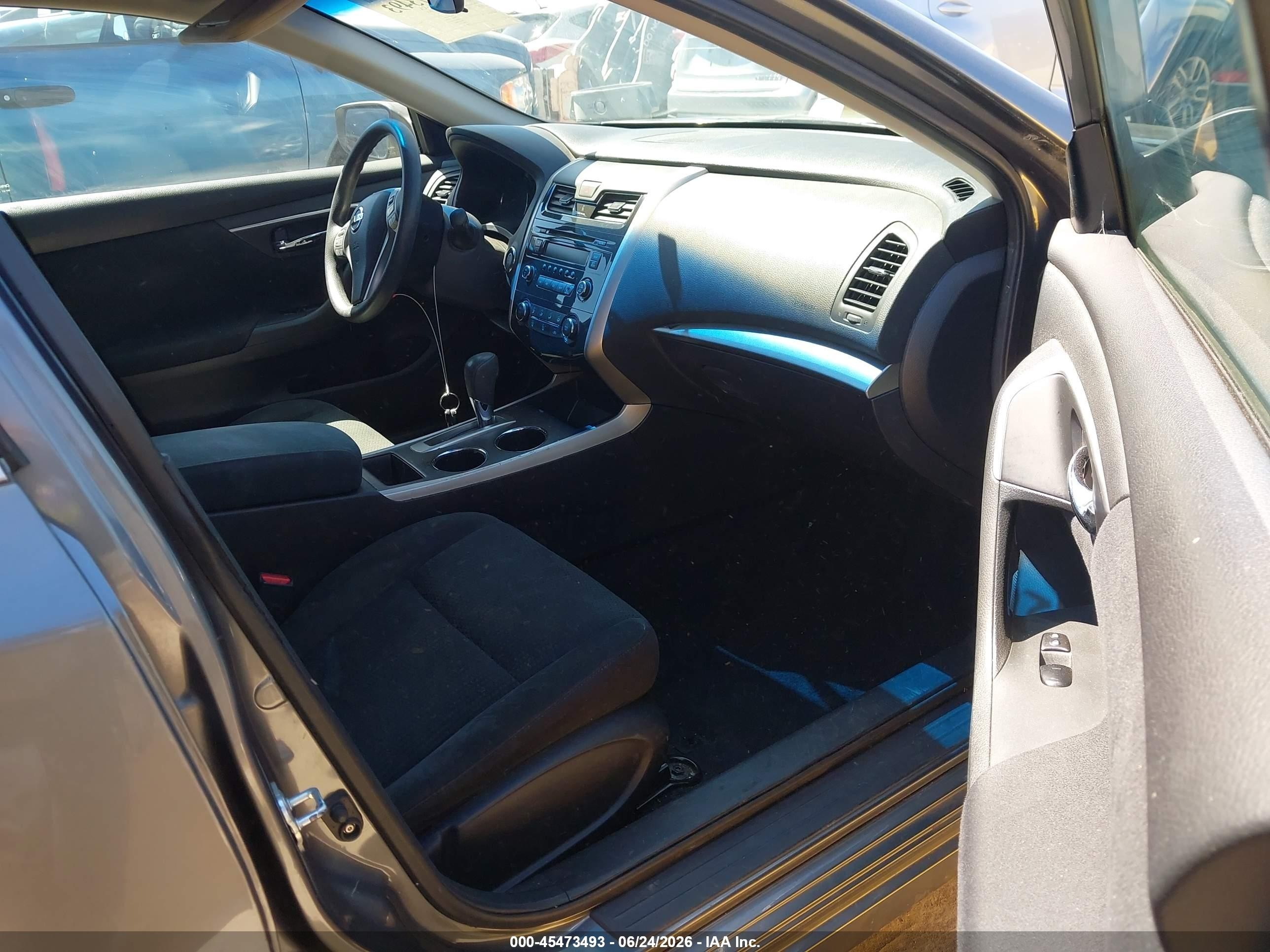 2015 Nissan Altima 2.5 S Gray vin: 1N4AL3AP5FC132466