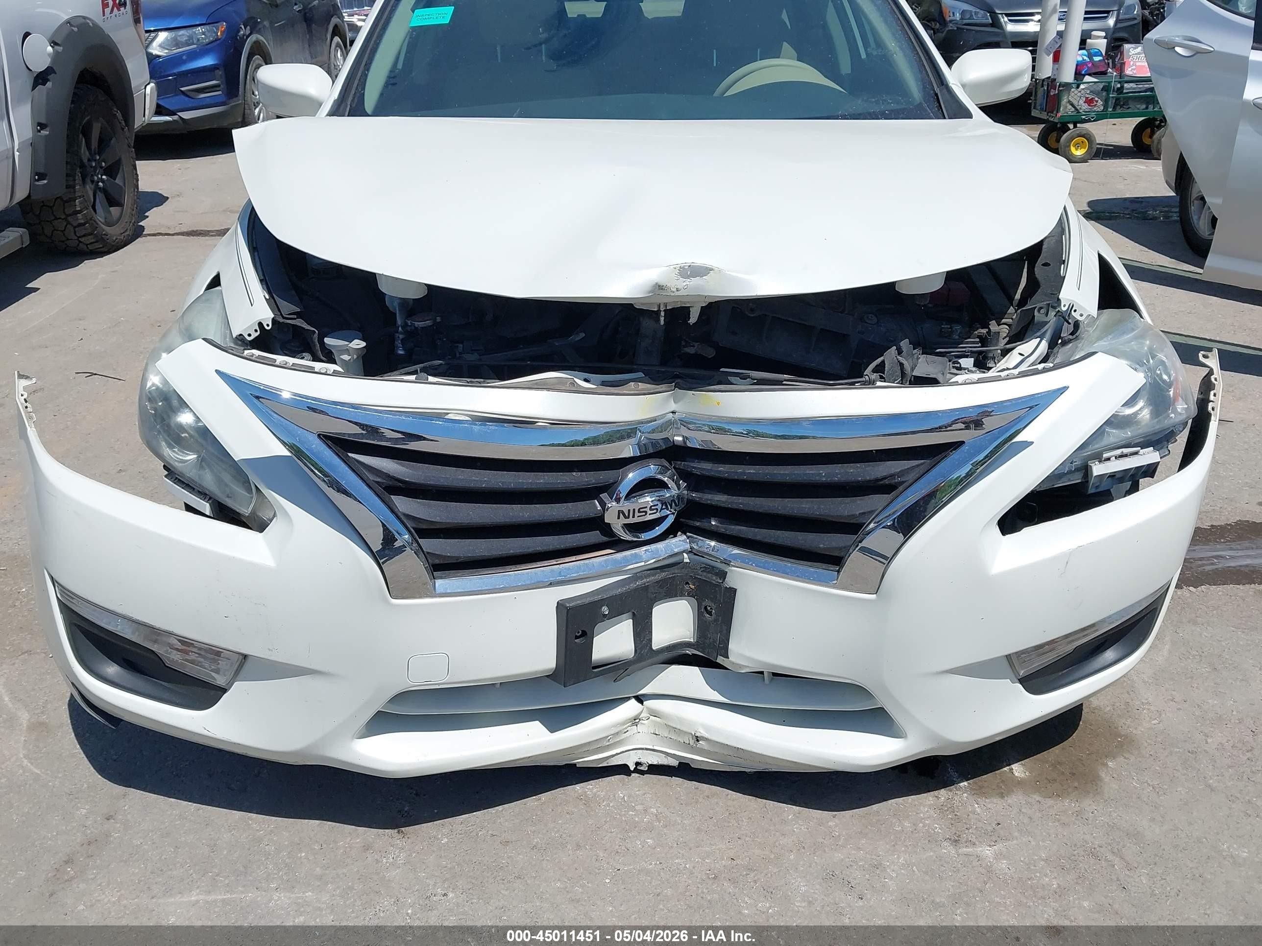 2015 Nissan Altima 2.5 S White vin: 1N4AL3AP5FC134153