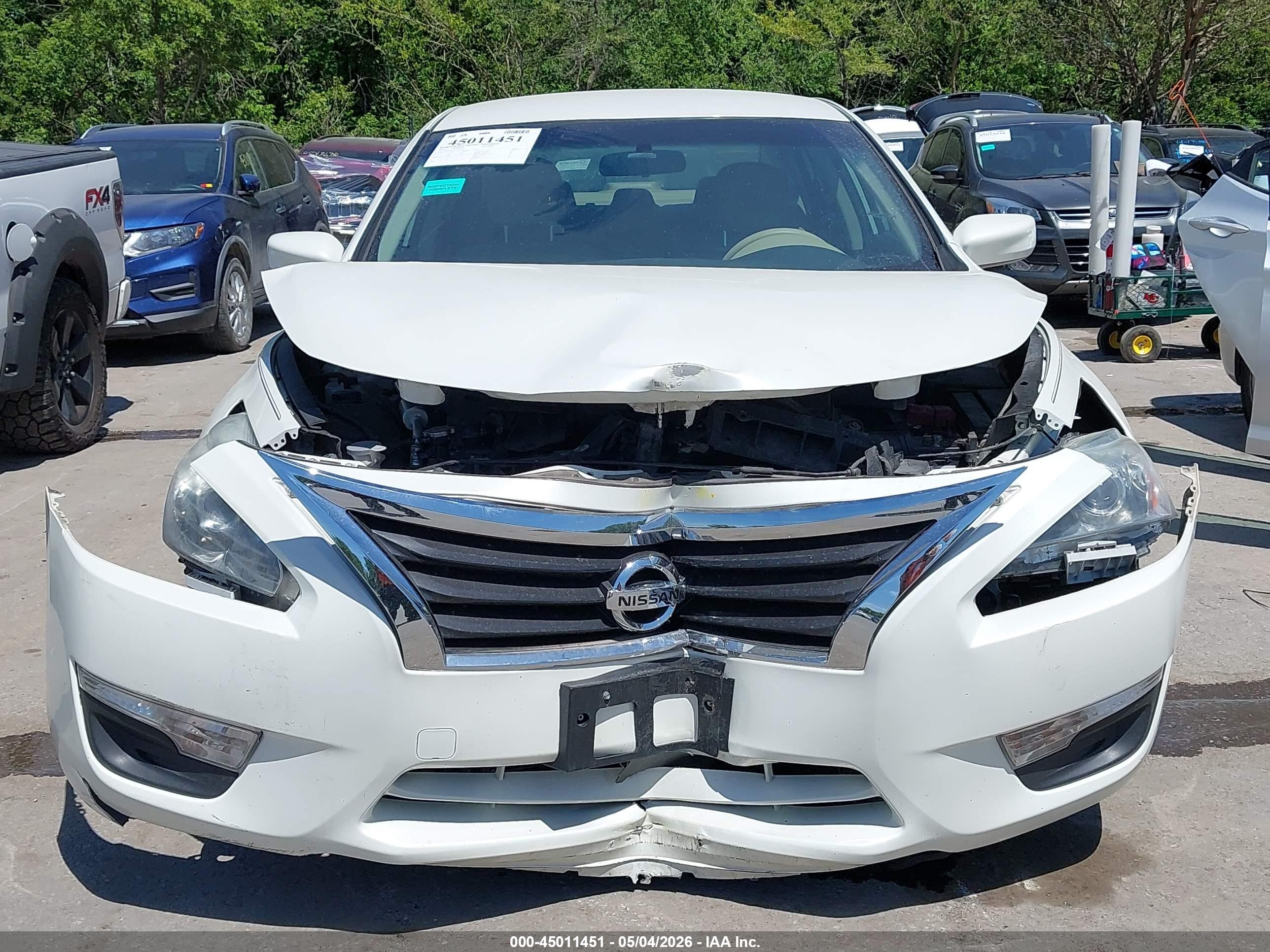 2015 Nissan Altima 2.5 S White vin: 1N4AL3AP5FC134153