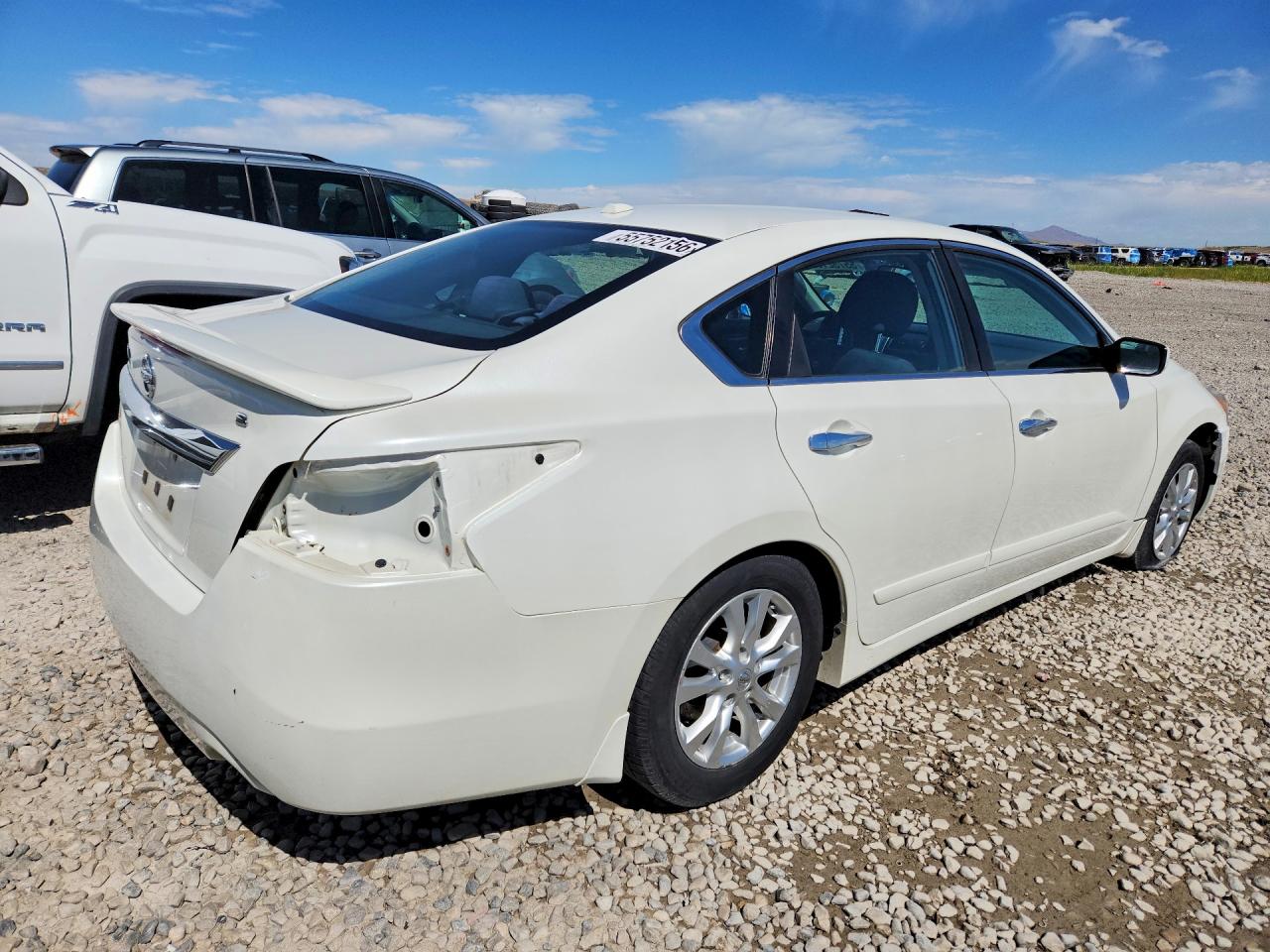 2015 Nissan Altima 2.5 S White vin: 1N4AL3AP5FC140129