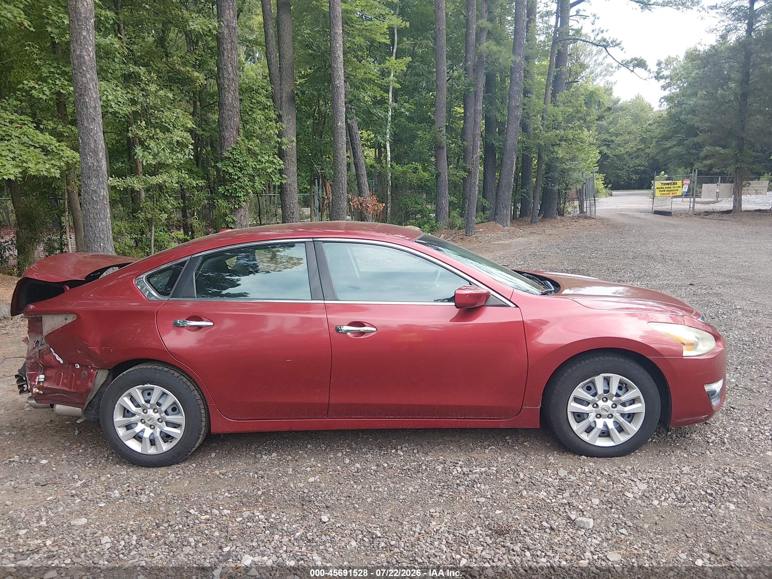2015 Nissan Altima 2.5/2.5 S/2.5 Sl/2.5 Sv Red vin: 1N4AL3AP5FC171106