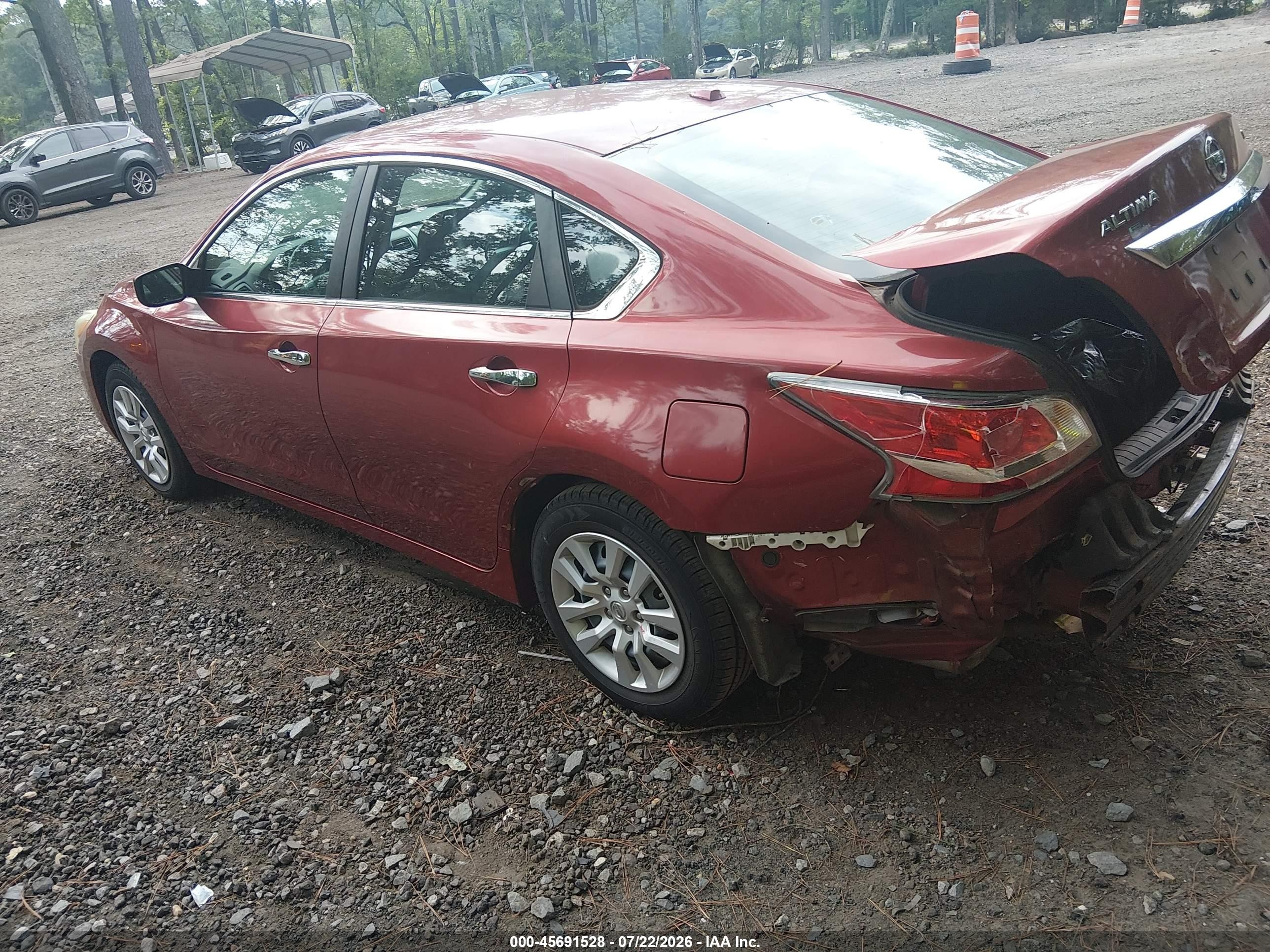 2015 Nissan Altima 2.5/2.5 S/2.5 Sl/2.5 Sv Red vin: 1N4AL3AP5FC171106