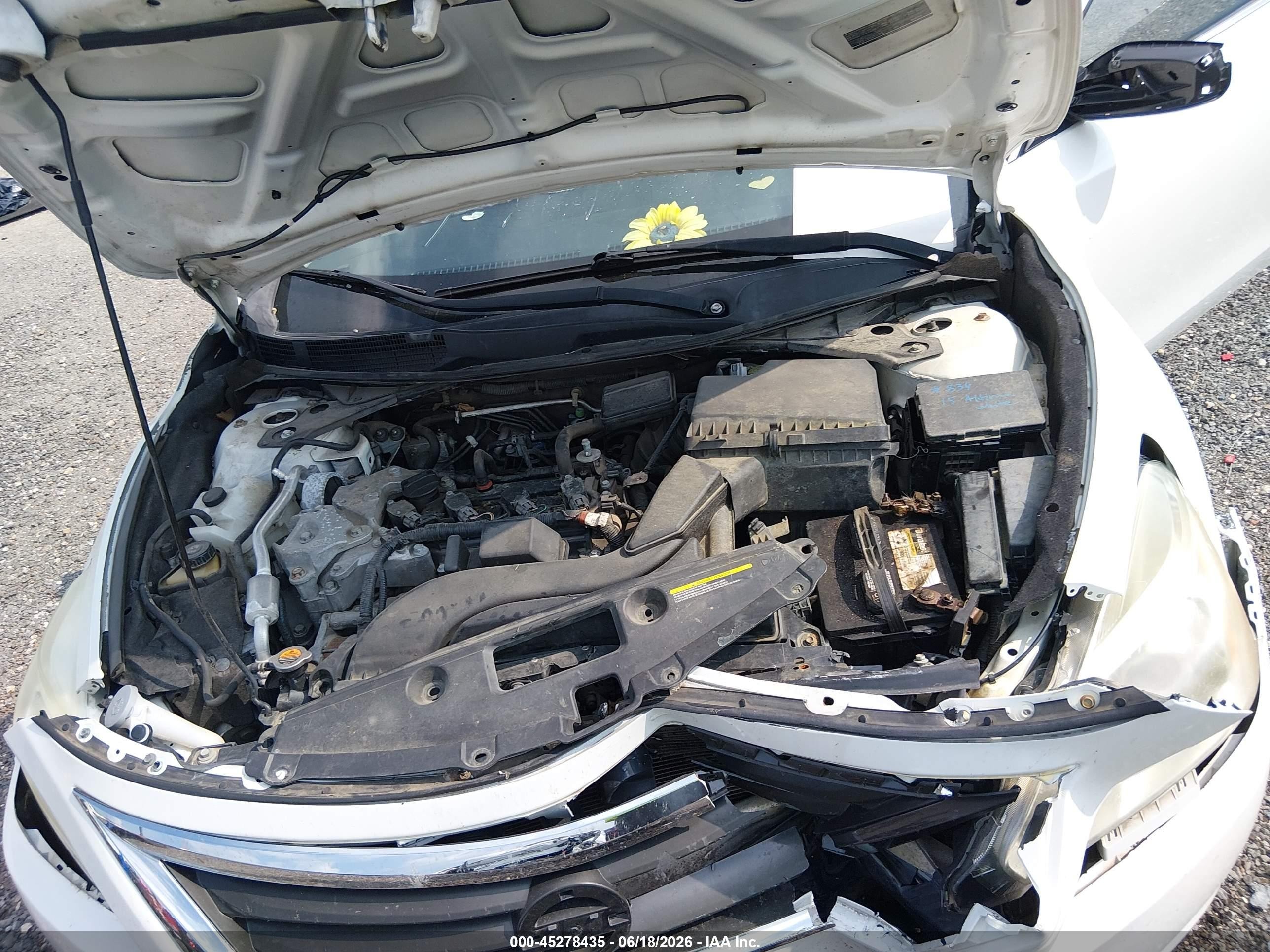 2015 Nissan Altima 2.5 Sv Белый vin: 1N4AL3AP5FC184194