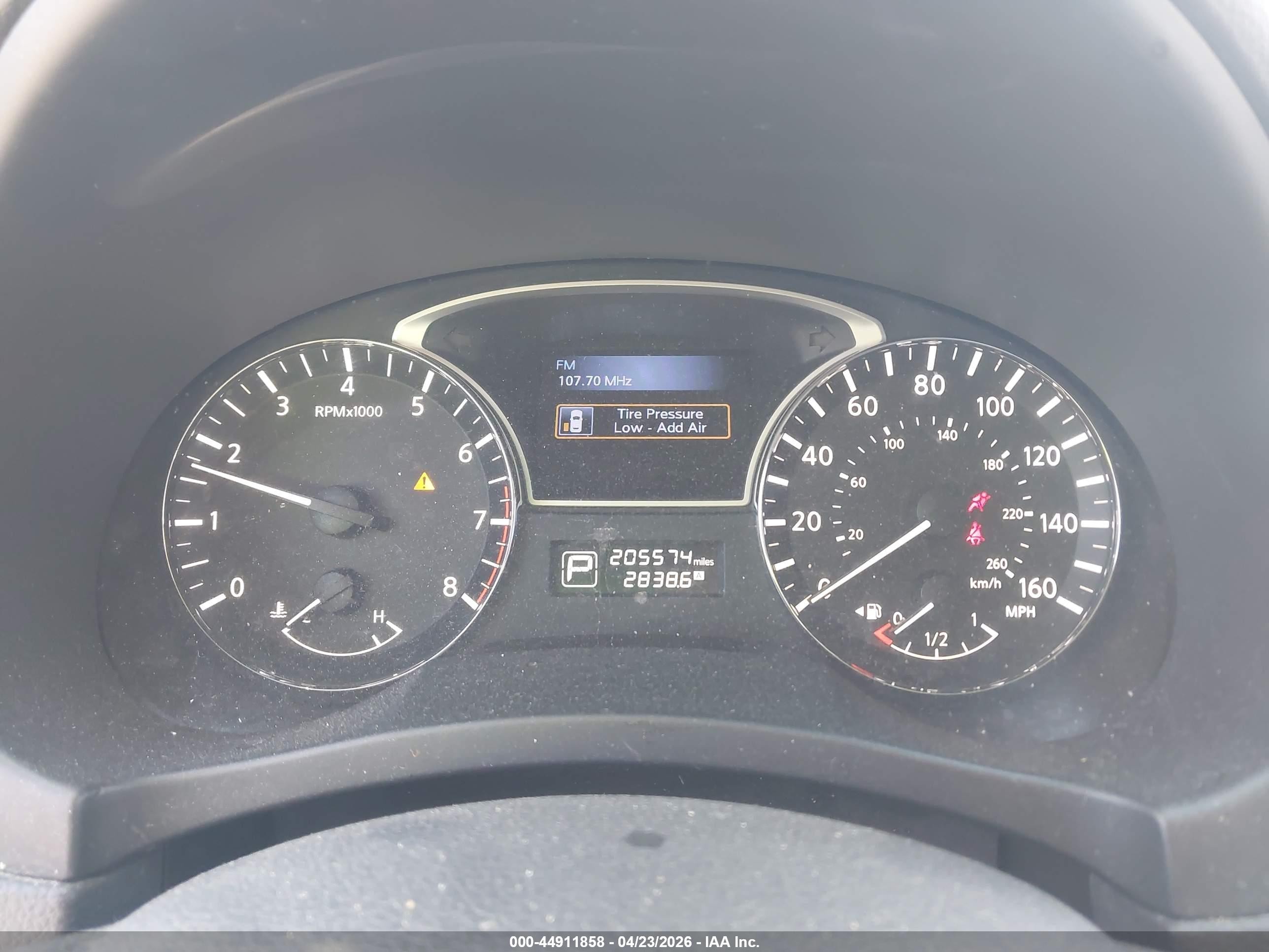 2015 Nissan Altima 2.5 S Silver vin: 1N4AL3AP5FC187175
