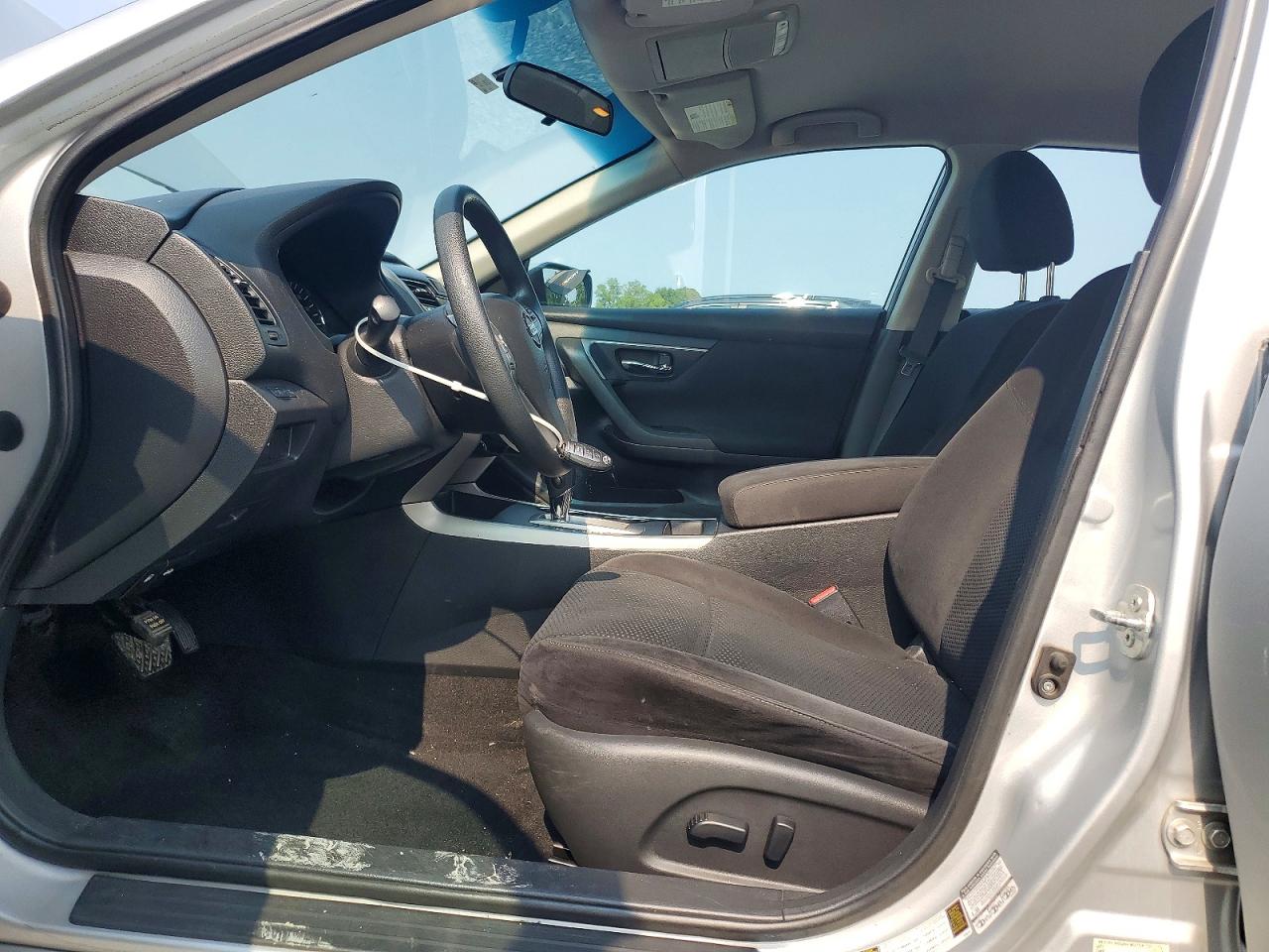 2015 Nissan Altima 2.5 S Silver vin: 1N4AL3AP5FC189136