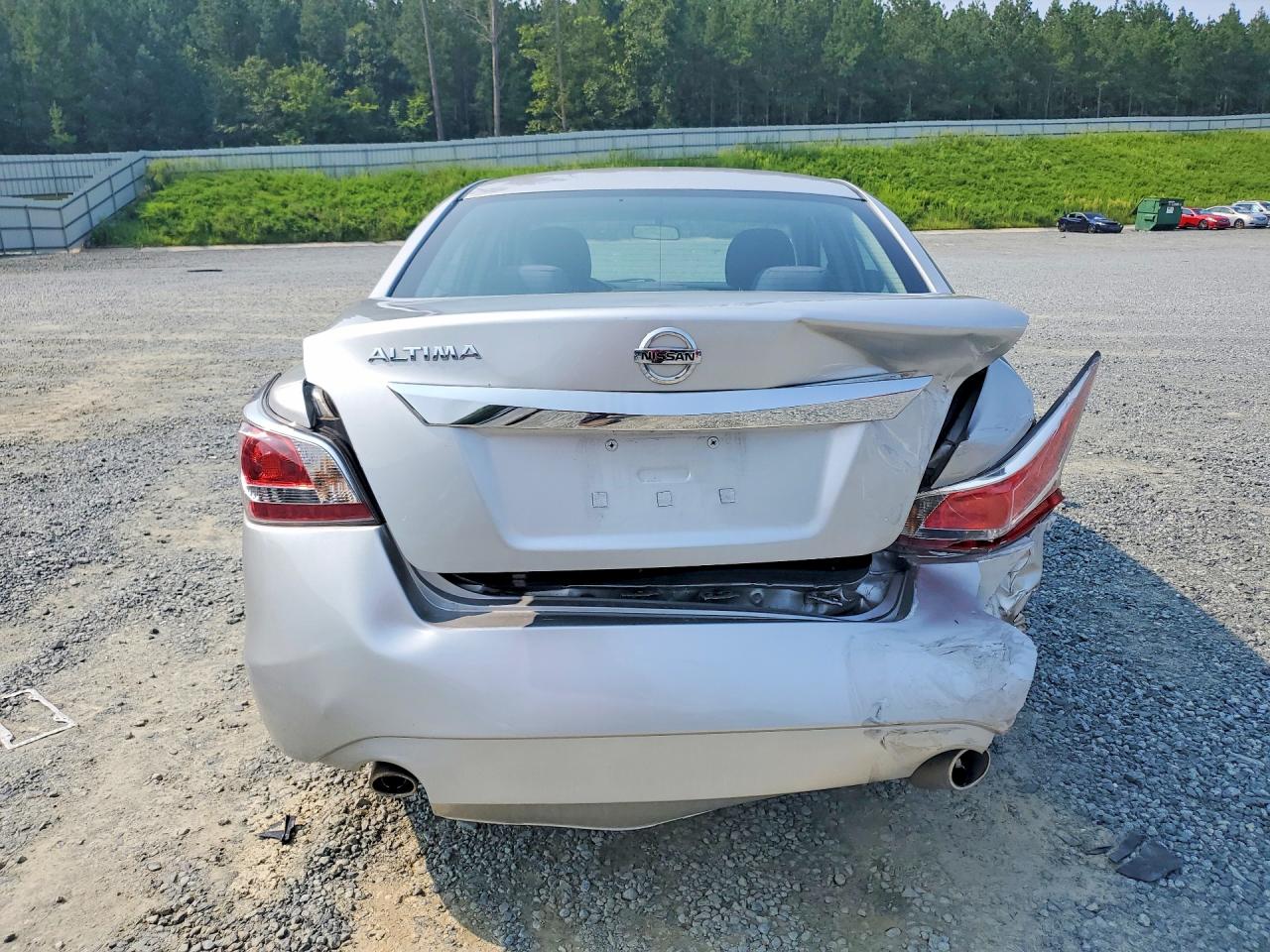 2015 Nissan Altima 2.5 S Silver vin: 1N4AL3AP5FC189136