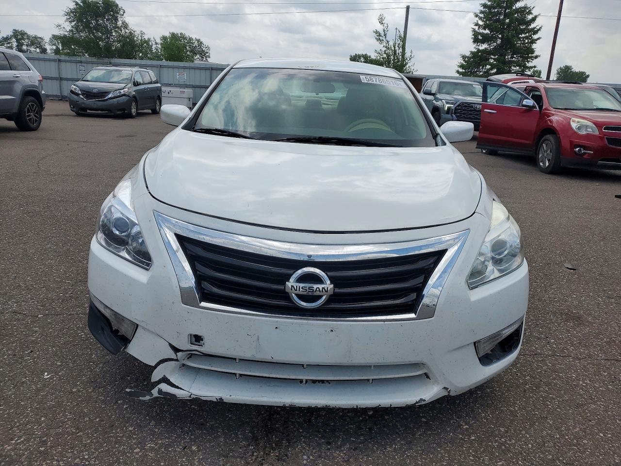 2015 Nissan Altima 2.5 S White vin: 1N4AL3AP5FC191419