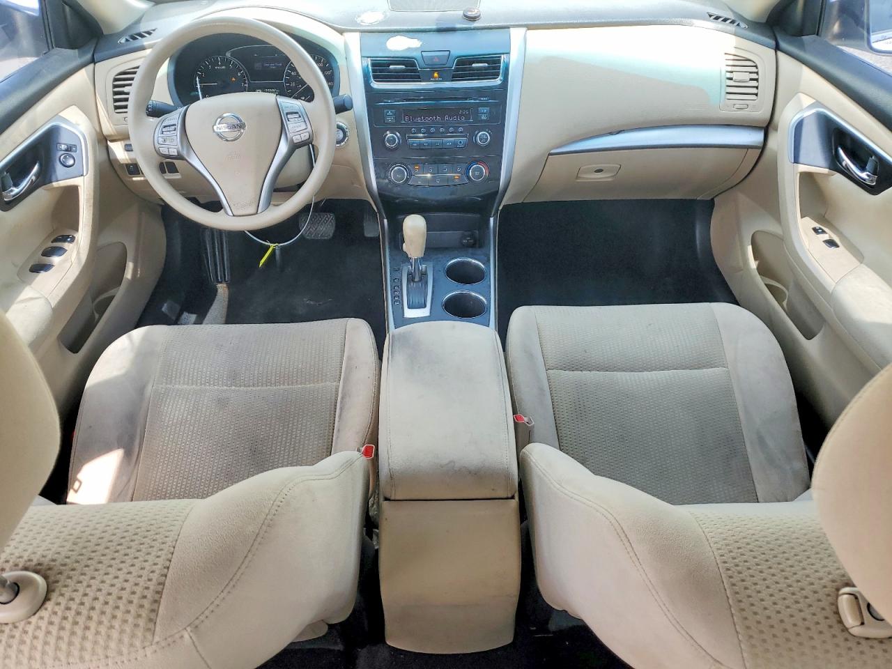 2015 Nissan Altima 2.5 S White vin: 1N4AL3AP5FC191419