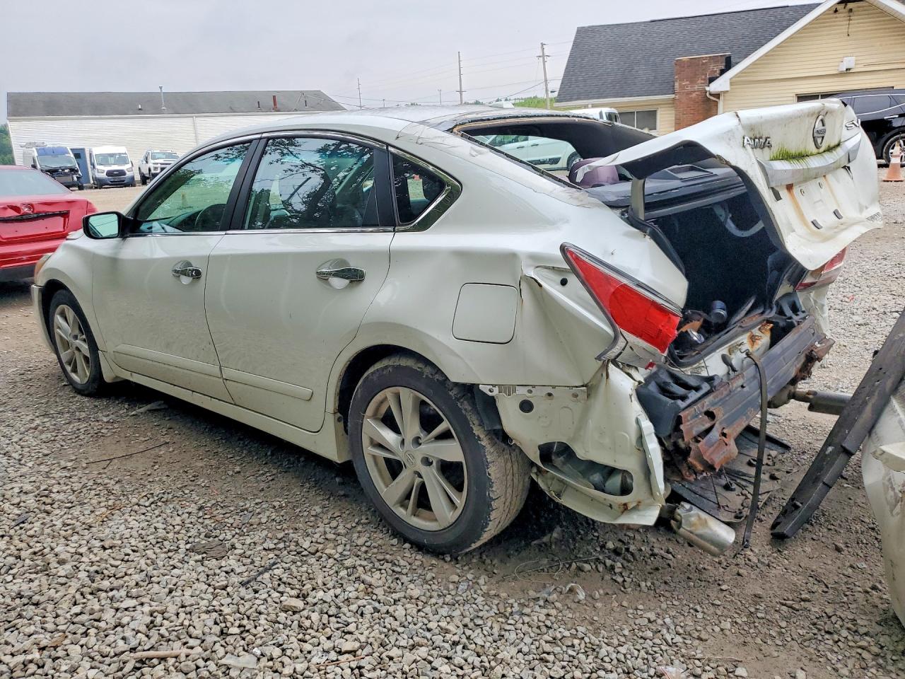 2015 Nissan Altima 2.5 Sv Beige vin: 1N4AL3AP5FC198998