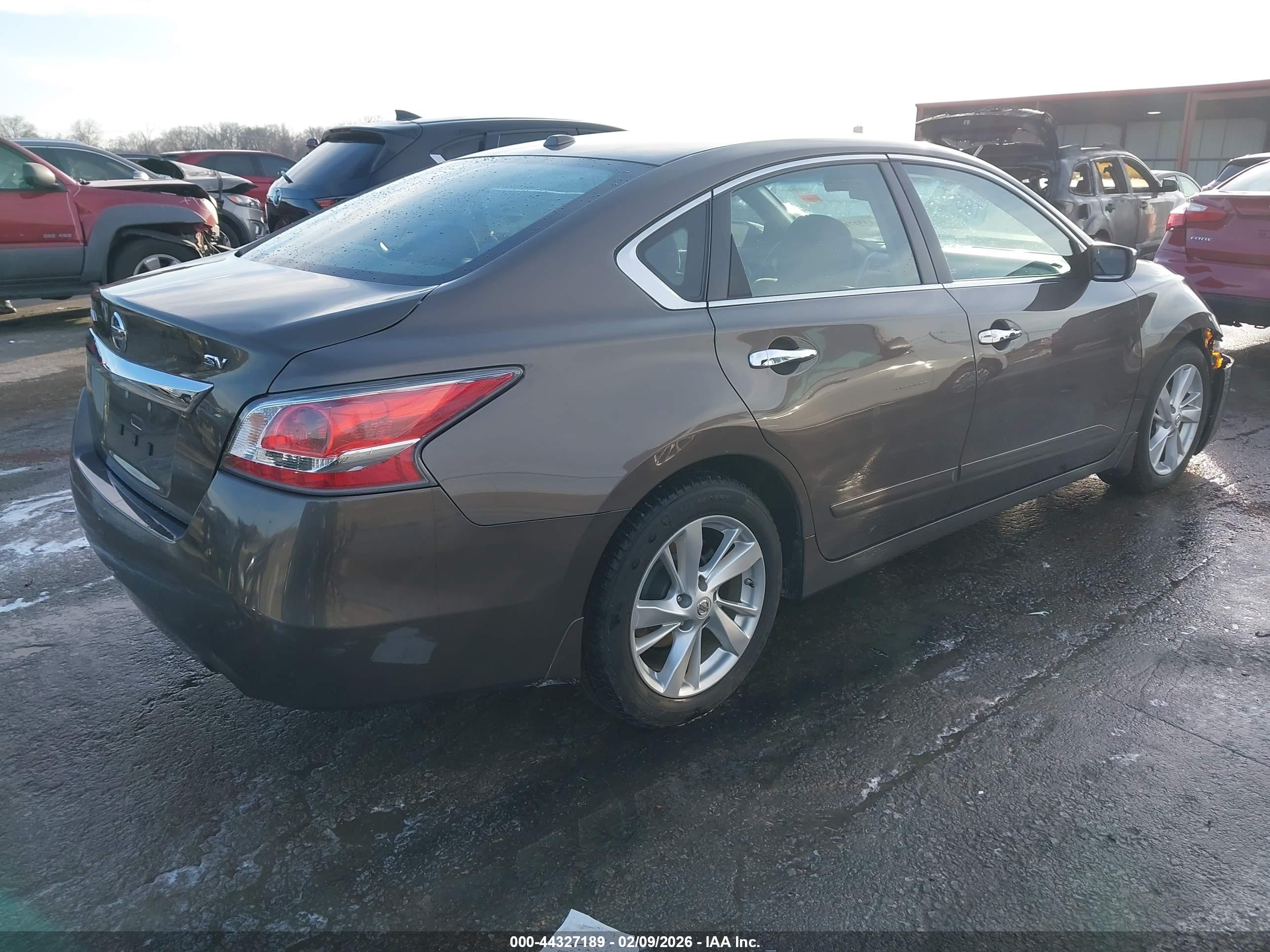 2015 Nissan Altima 2.5 Sv Pewter vin: 1N4AL3AP5FC204167