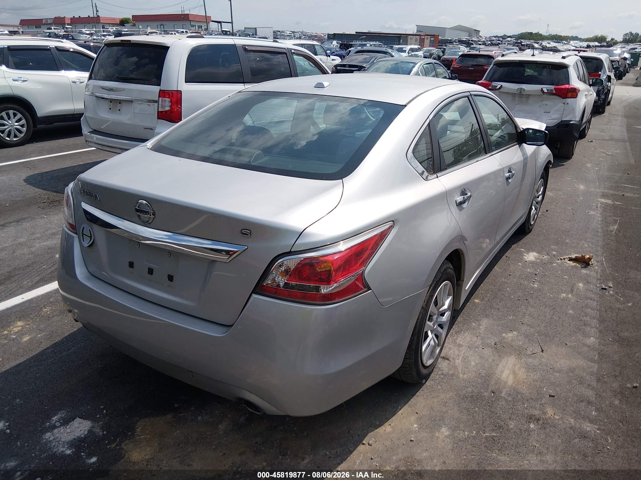 2015 Nissan Altima 2.5/2.5 S/2.5 Sl/2.5 Sv Серебряный vin: 1N4AL3AP5FC206646