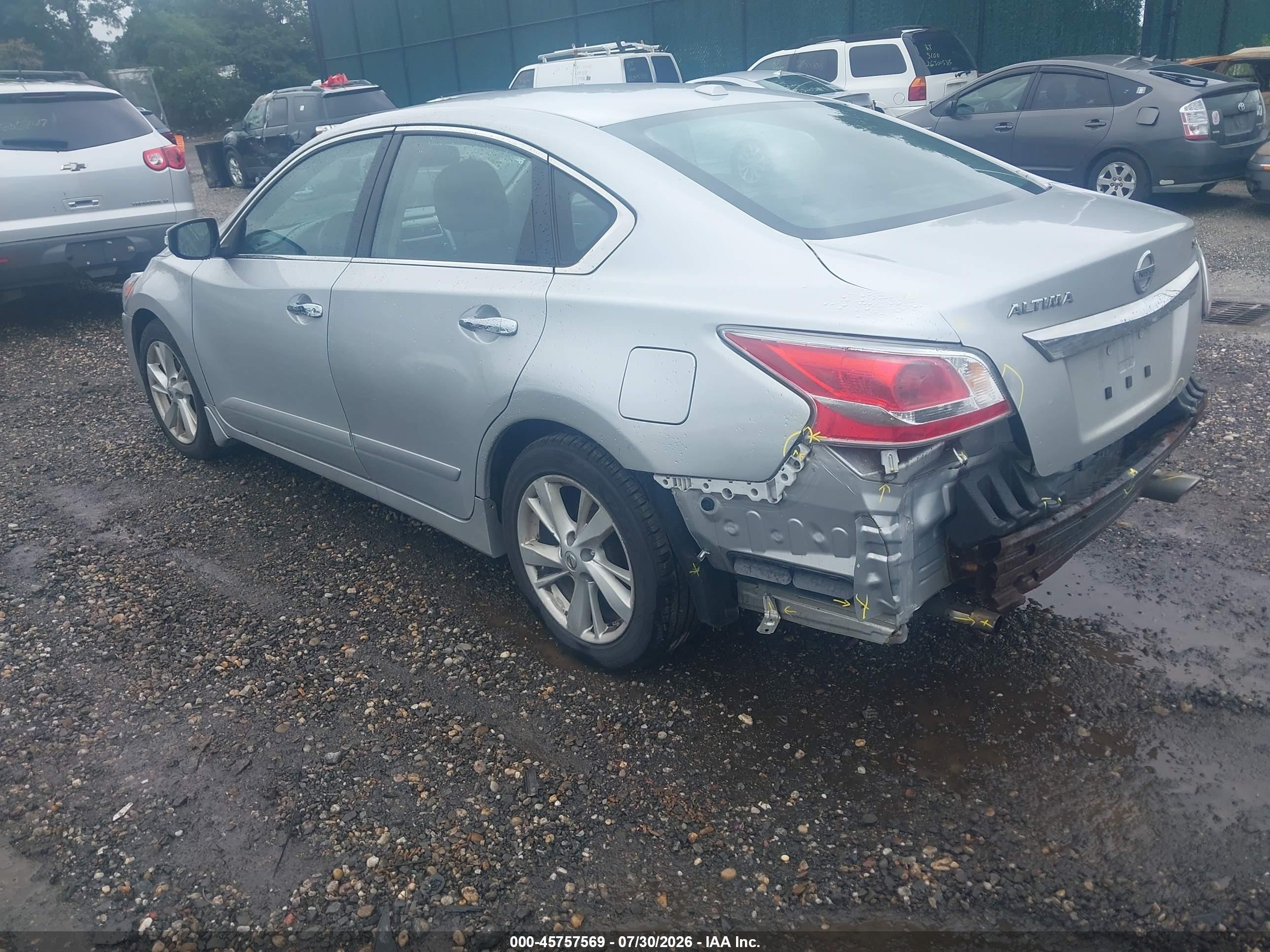 2015 Nissan Altima 2.5 Sv Silver vin: 1N4AL3AP5FC232423