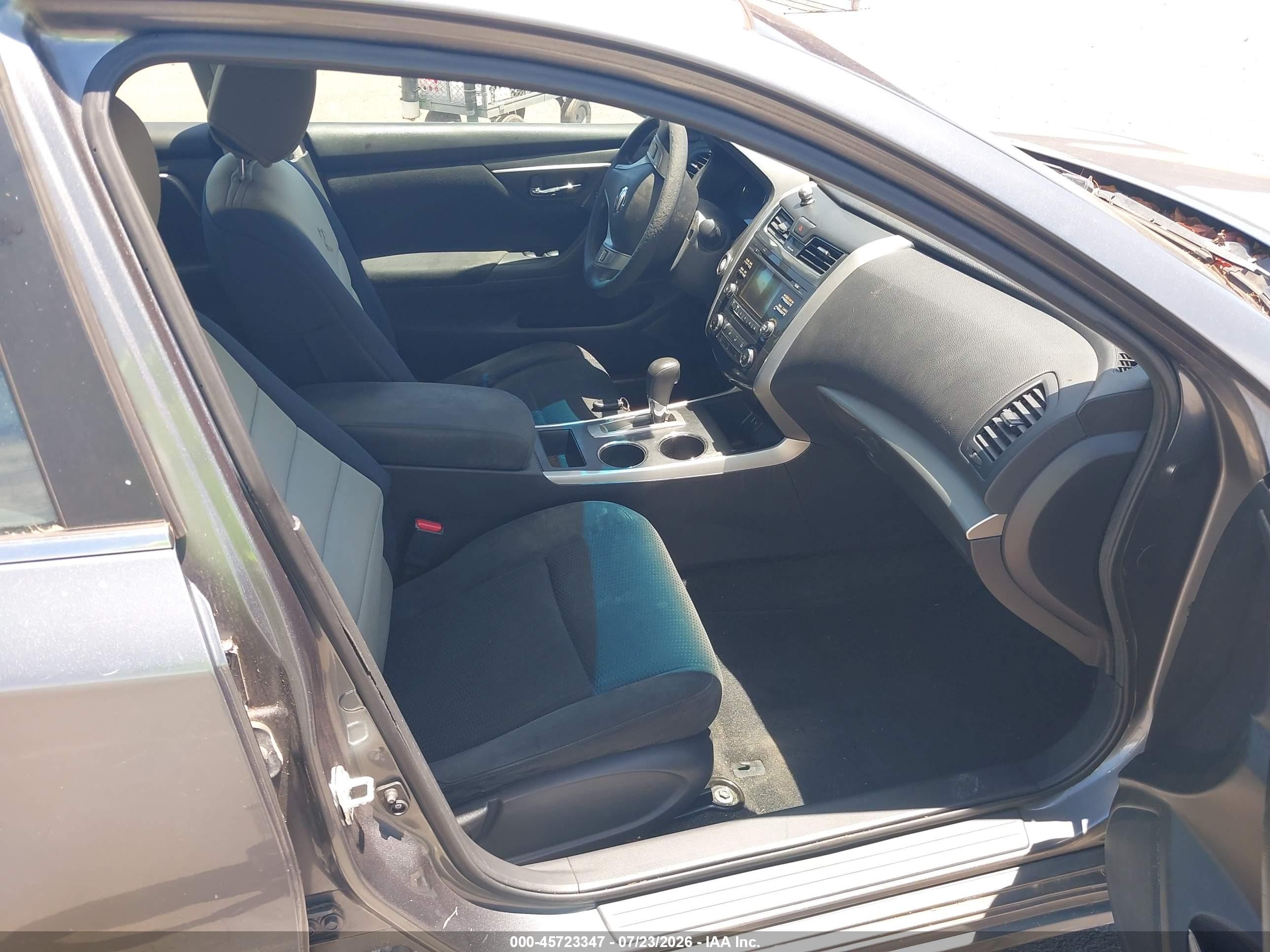 2015 Nissan Altima 2.5 S Gray vin: 1N4AL3AP5FC232728
