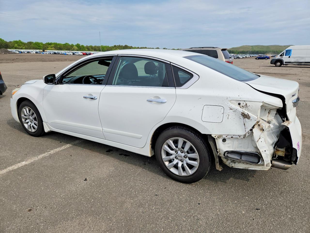 2015 Nissan Altima 2.5 S White vin: 1N4AL3AP5FC253840