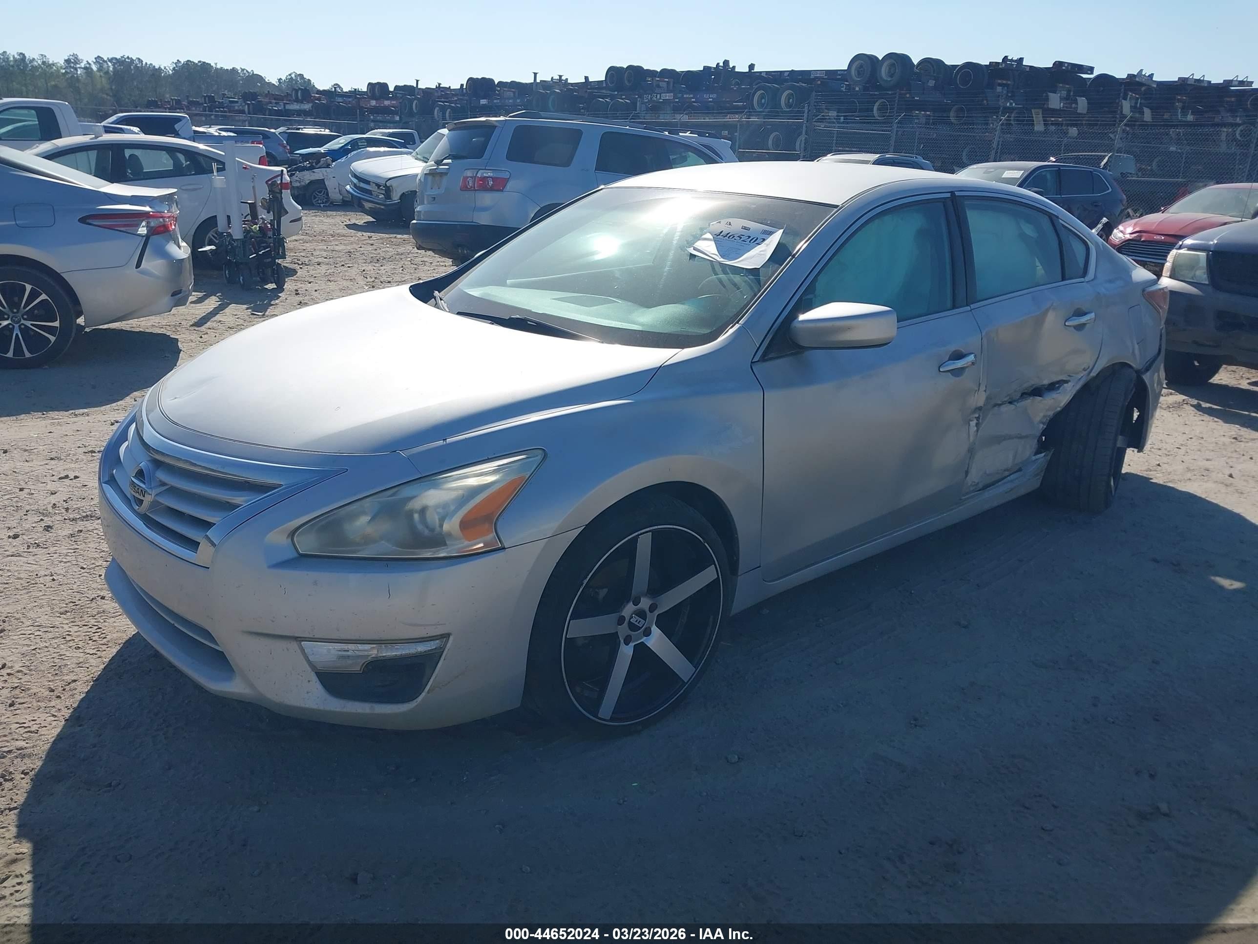 2015 Nissan Altima 2.5/2.5 S/2.5 Sl/2.5 Sv Silver vin: 1N4AL3AP5FC262294