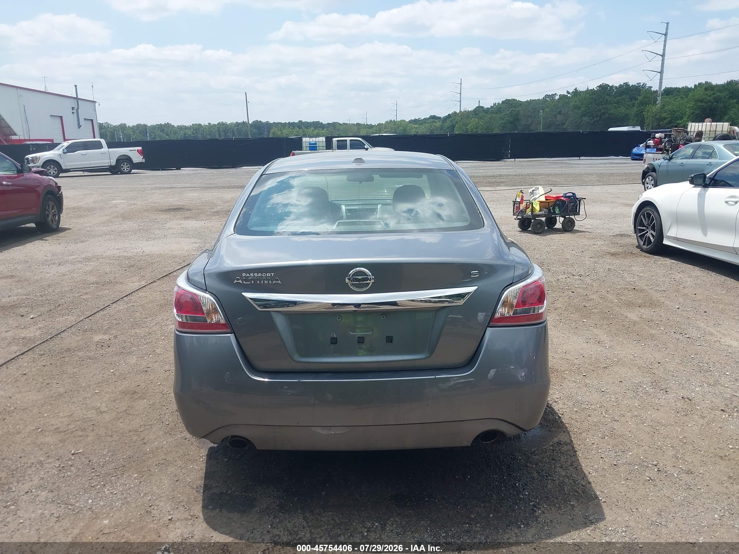 2015 Nissan Altima 2.5 S Gray vin: 1N4AL3AP5FC292198