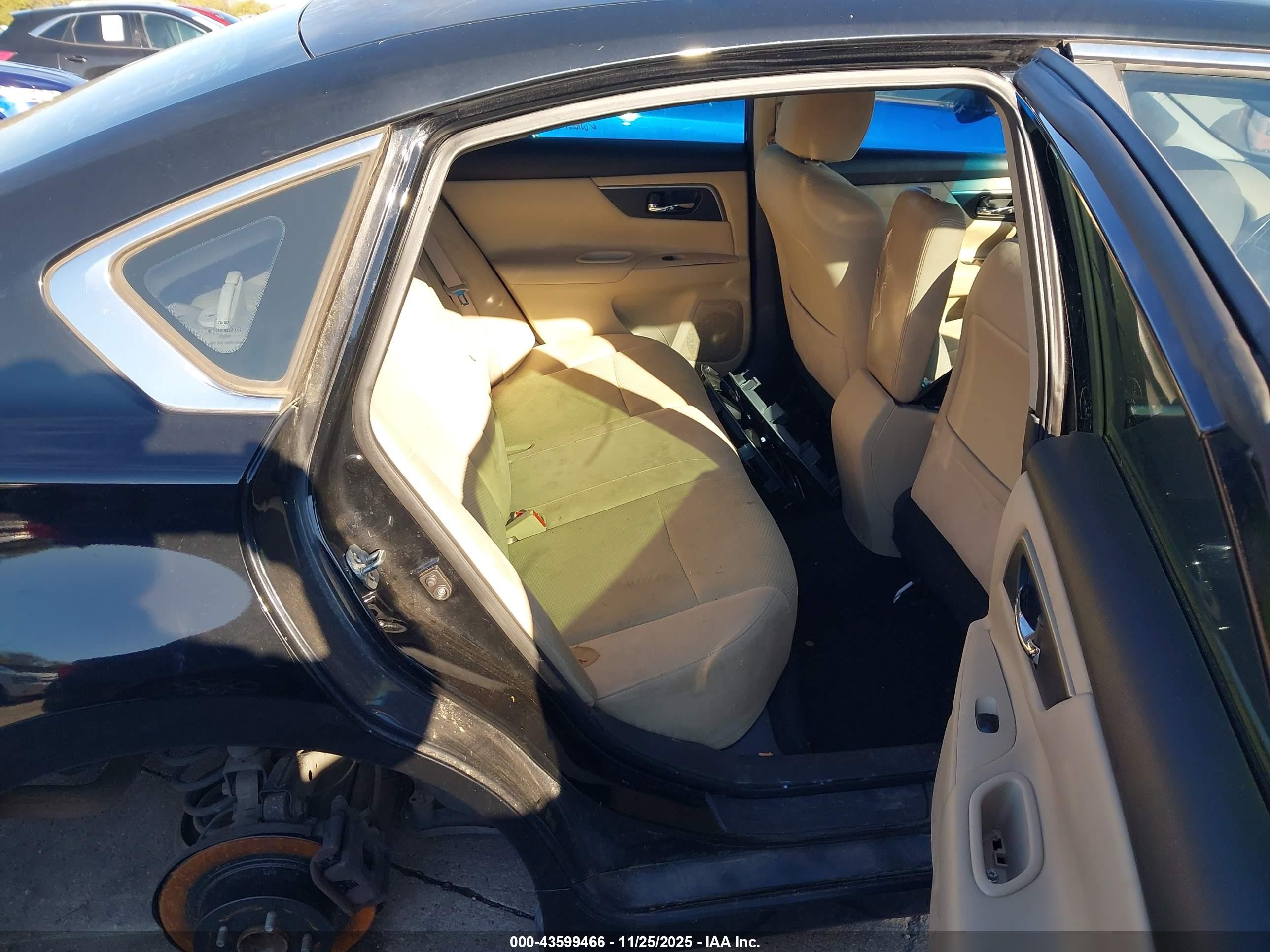 2015 Nissan Altima 2.5 S Black vin: 1N4AL3AP5FC432072