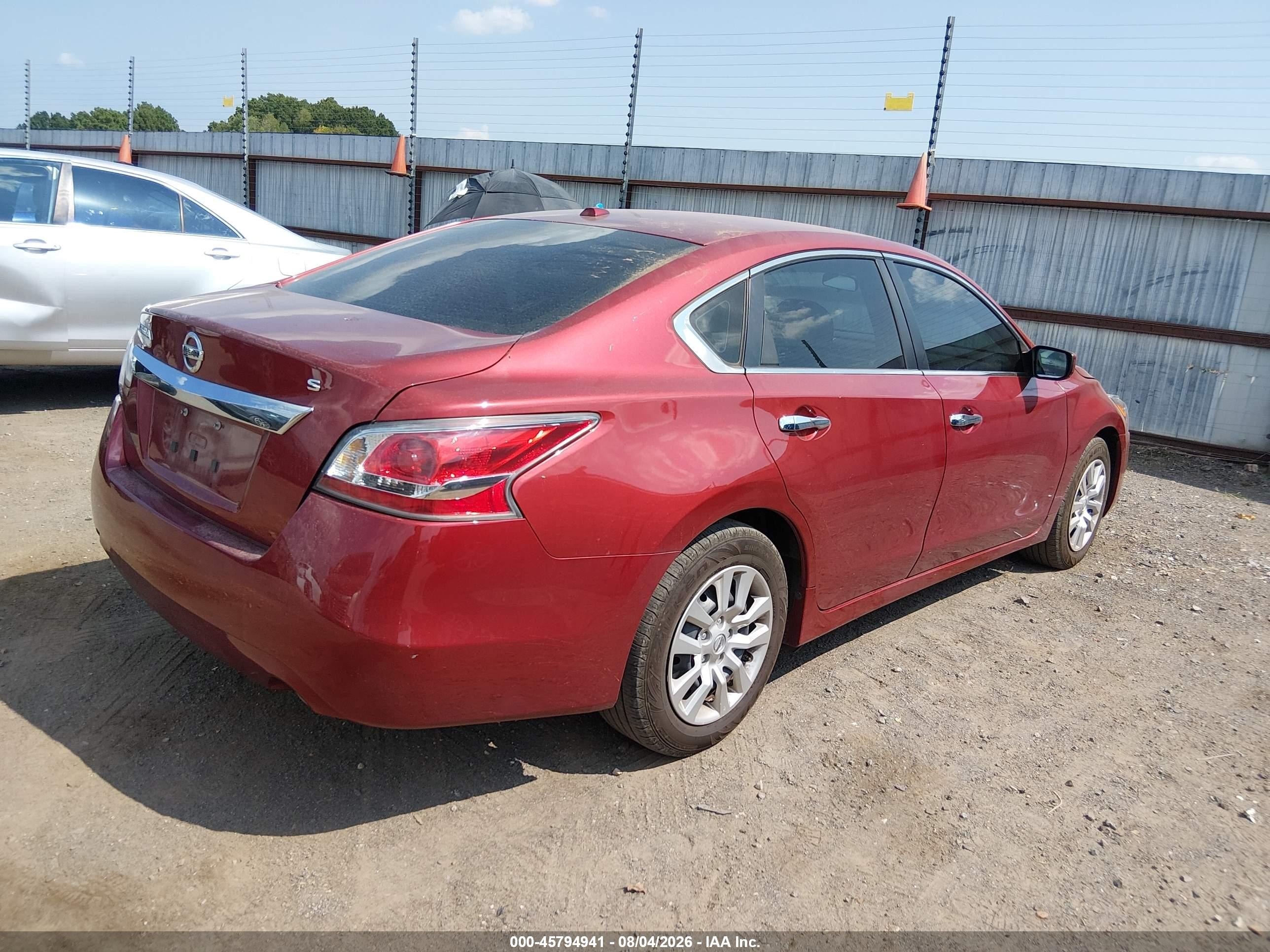 2015 Nissan Altima 2.5/2.5 S/2.5 Sl/2.5 Sv Red vin: 1N4AL3AP5FC432783