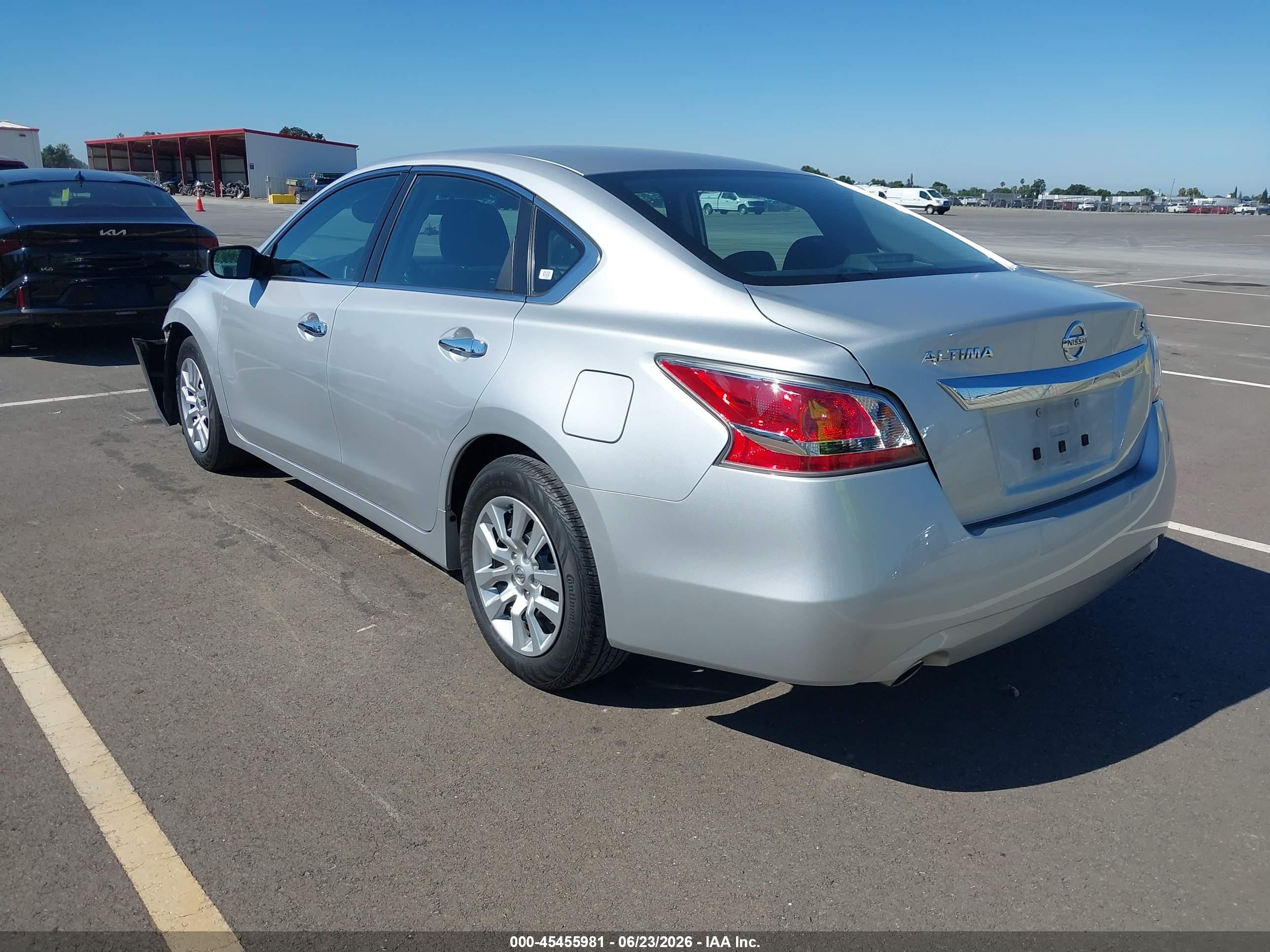 2015 Nissan Altima 2.5/2.5 S/2.5 Sl/2.5 Sv Silver vin: 1N4AL3AP5FC436851