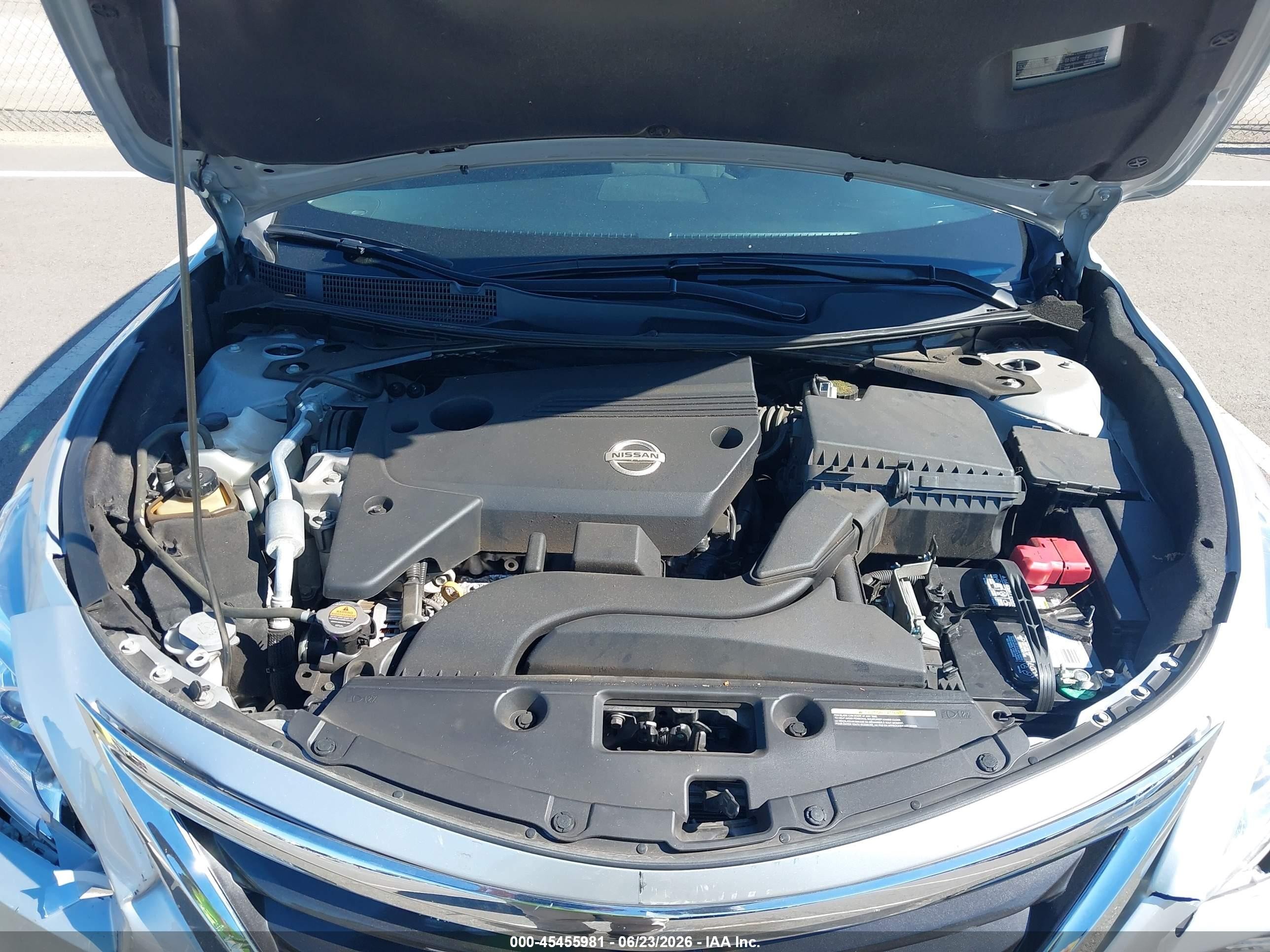 2015 Nissan Altima 2.5/2.5 S/2.5 Sl/2.5 Sv Silver vin: 1N4AL3AP5FC436851