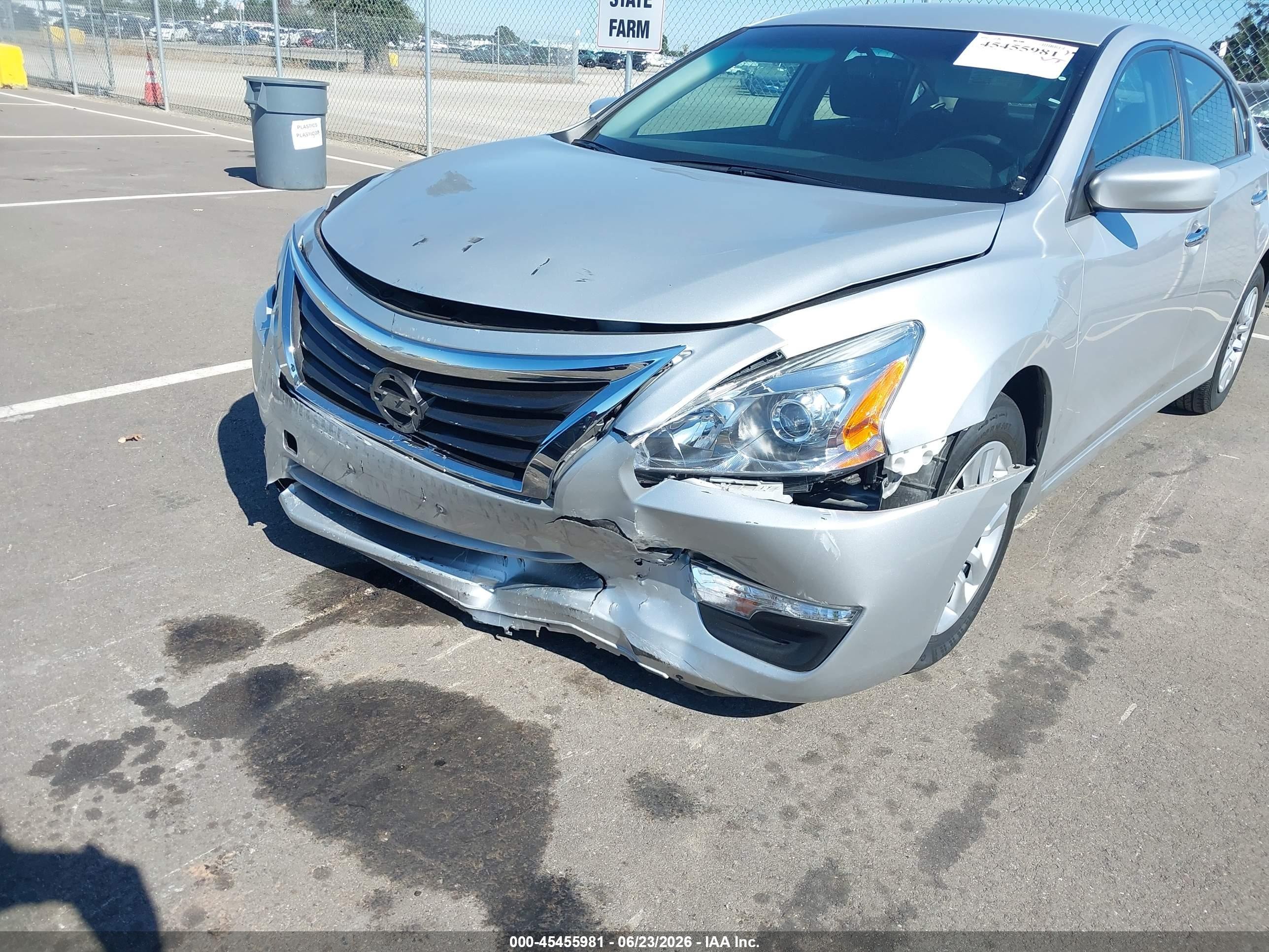2015 Nissan Altima 2.5/2.5 S/2.5 Sl/2.5 Sv Silver vin: 1N4AL3AP5FC436851