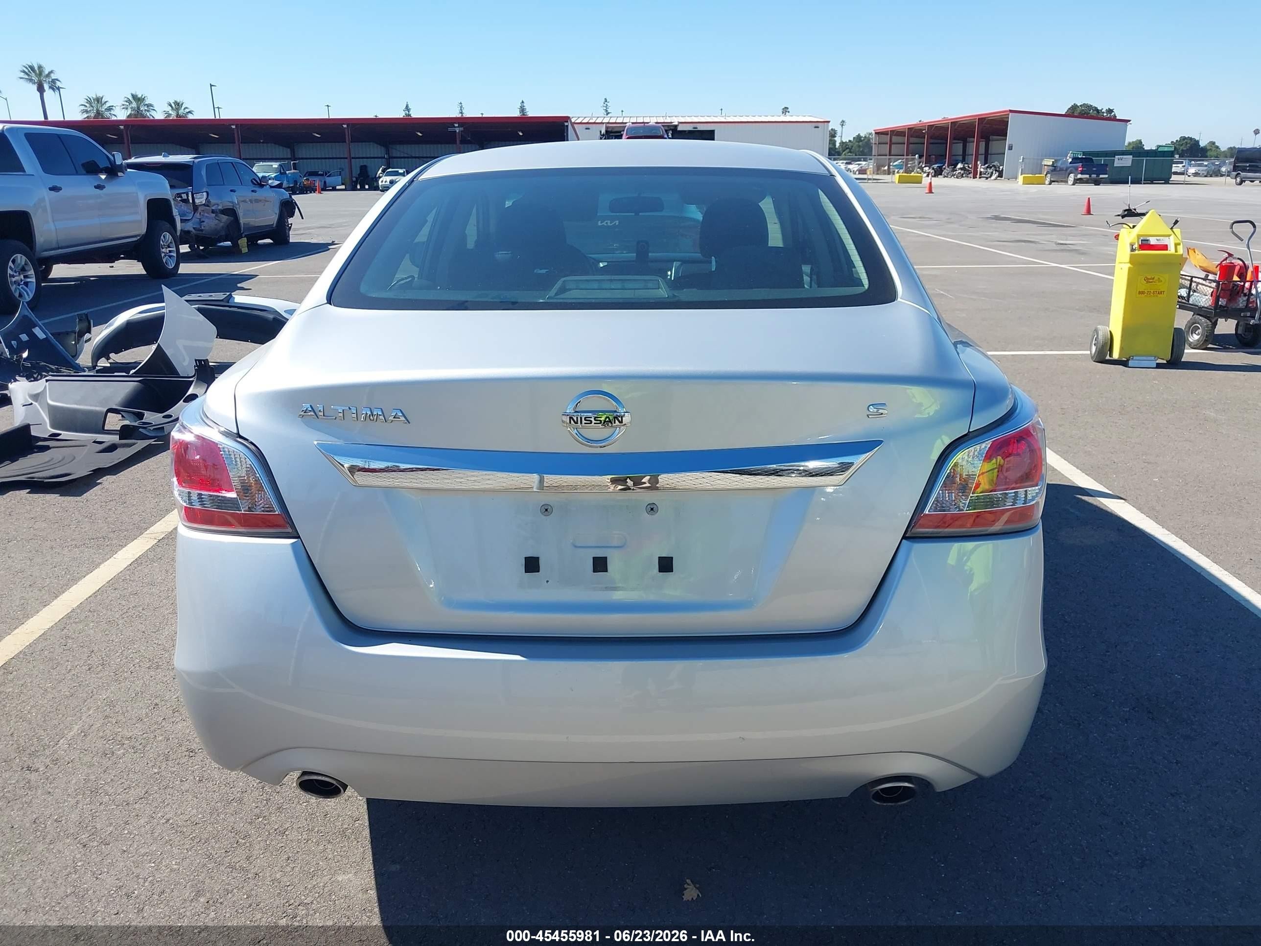2015 Nissan Altima 2.5/2.5 S/2.5 Sl/2.5 Sv Silver vin: 1N4AL3AP5FC436851