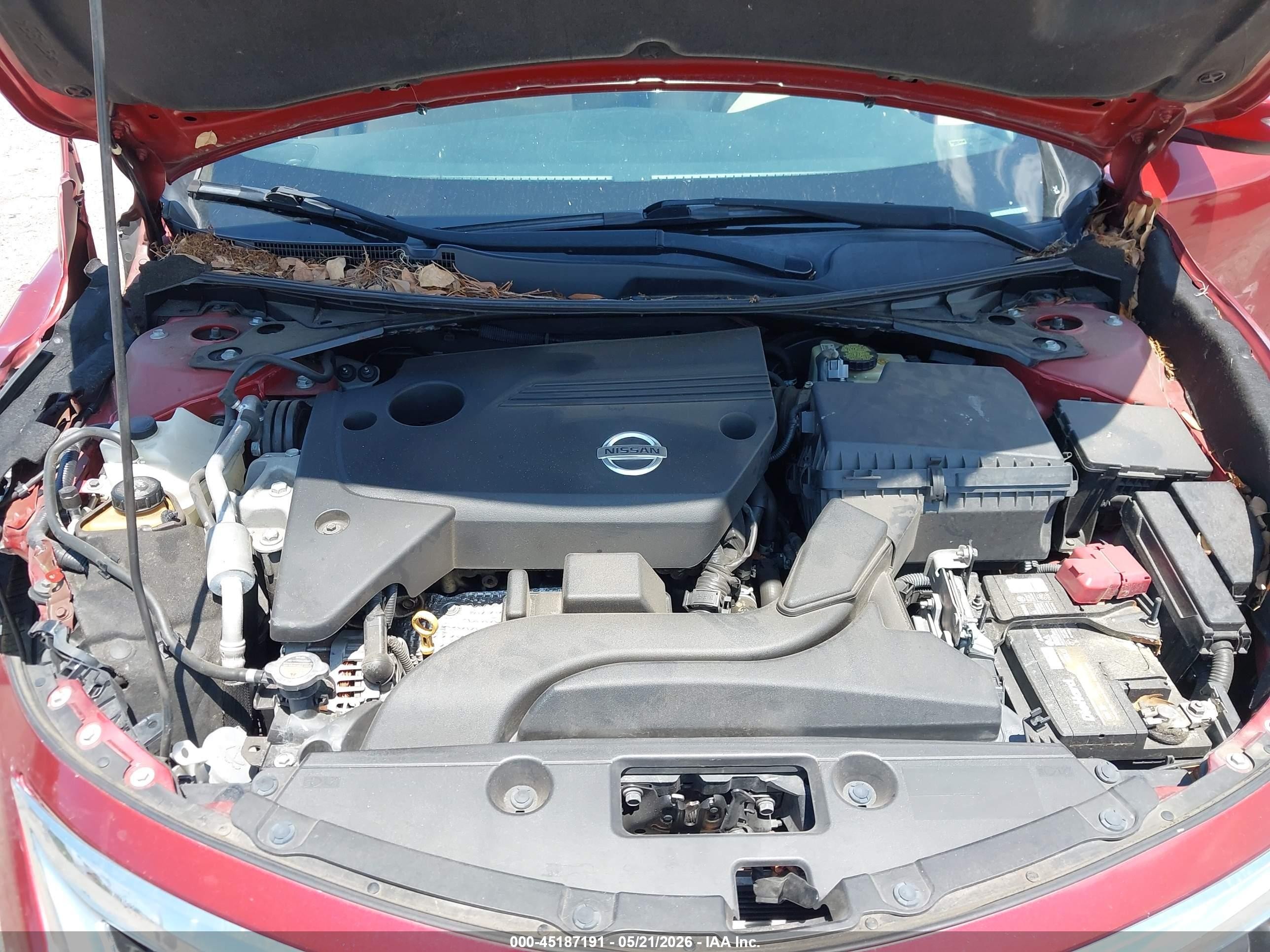 2015 Nissan Altima 2.5 Sv Burgundy vin: 1N4AL3AP5FC437546