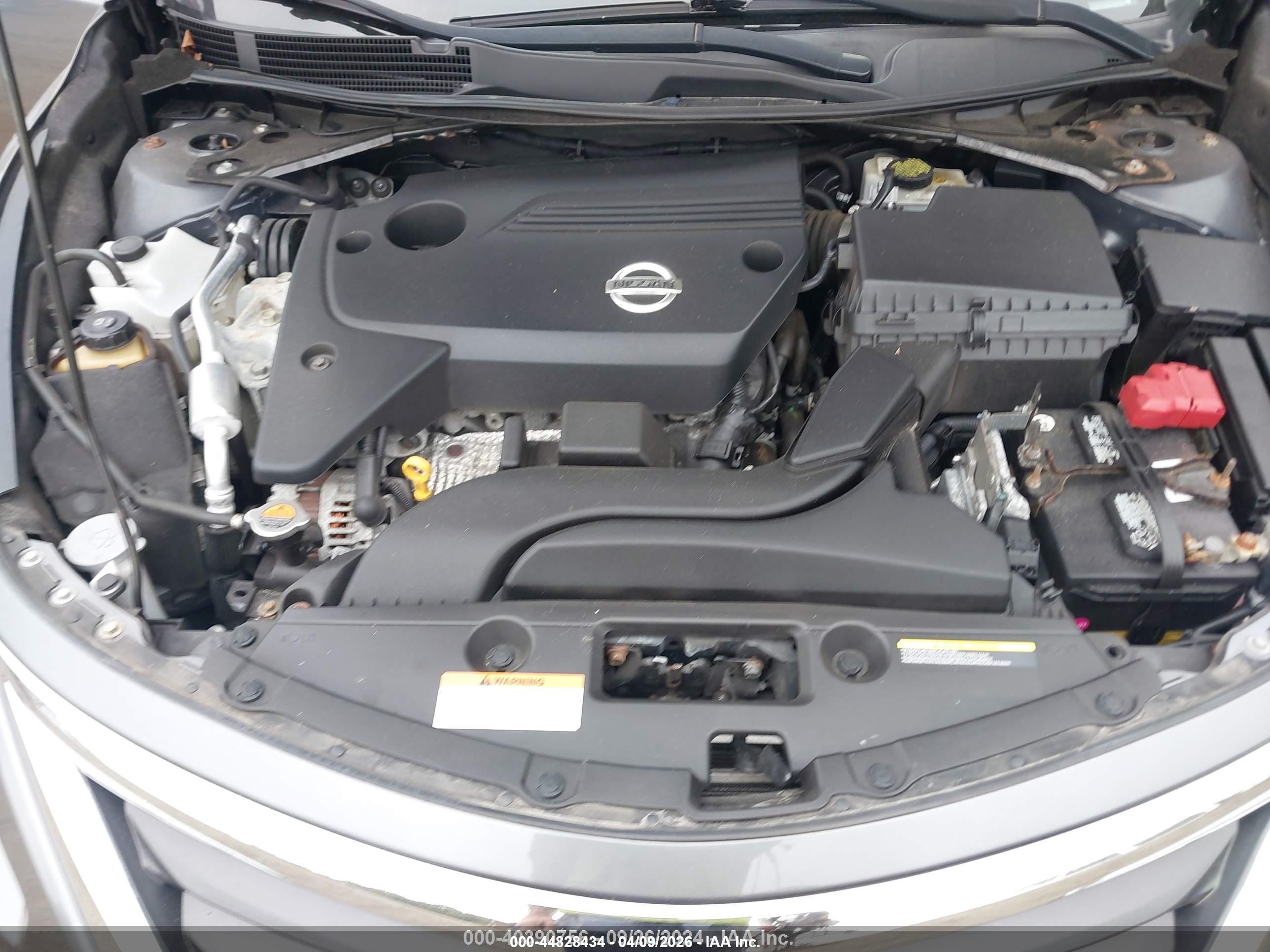 2015 Nissan Altima 2.5 Sv Серый vin: 1N4AL3AP5FC445744